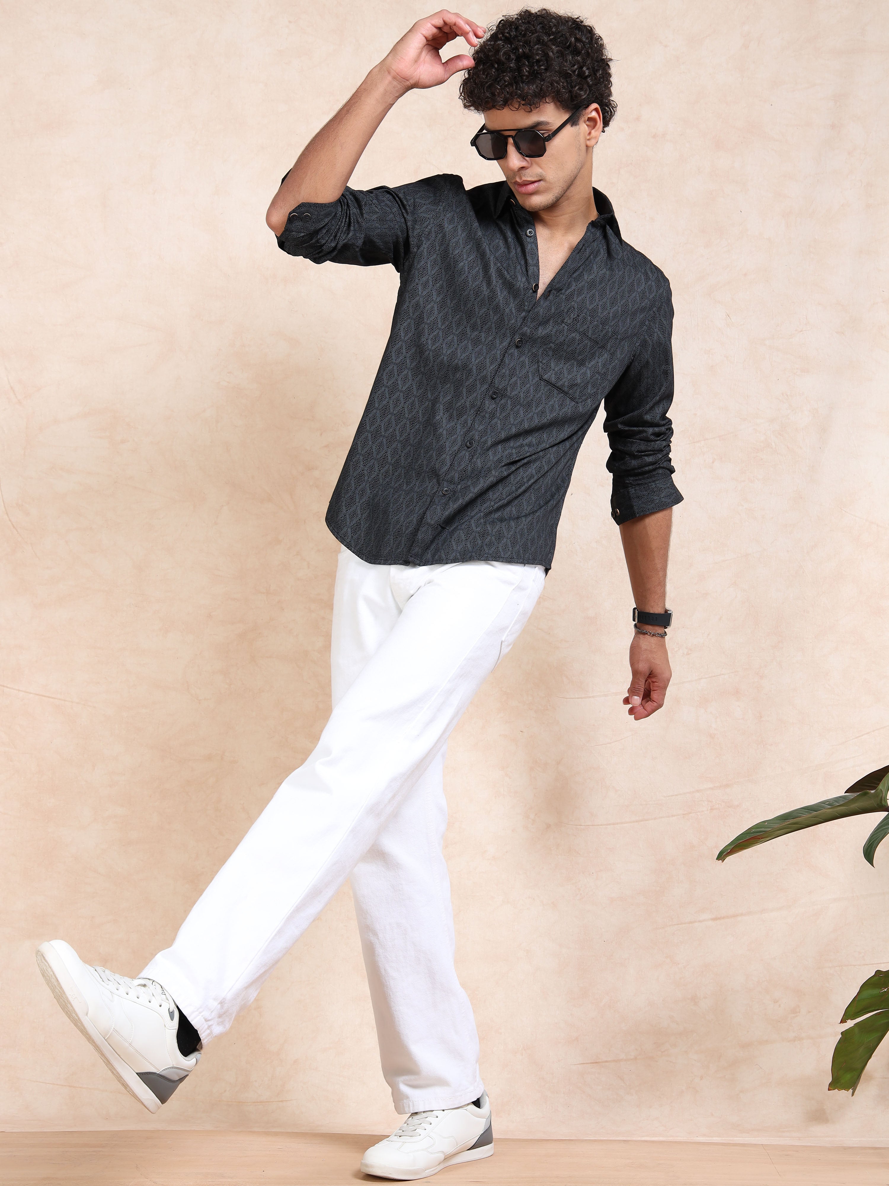 MEN'S BLACK PRINT SLIM FIT SHIRT