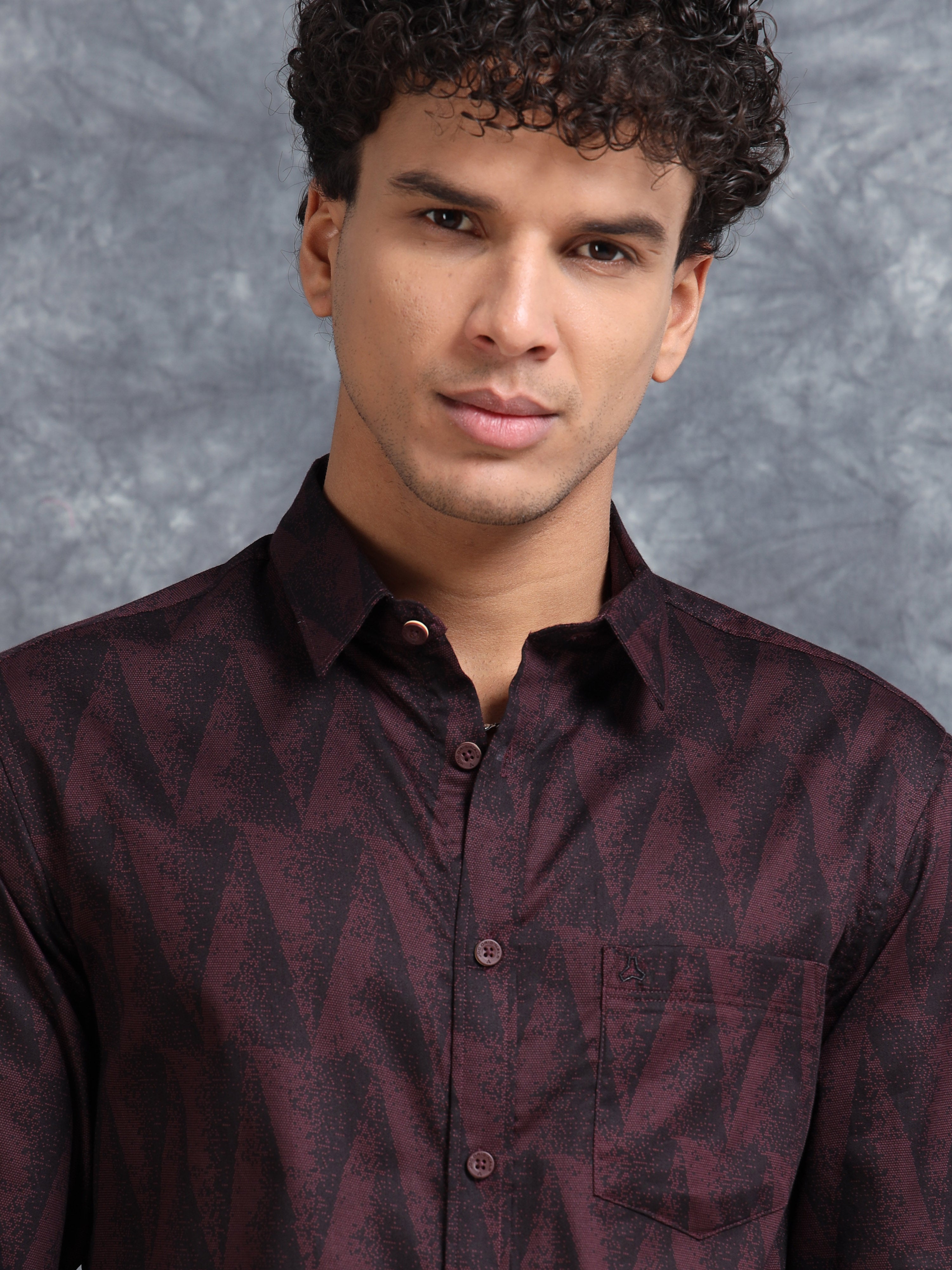 MEN'S WINE PRINT SLIM FIT SHIRT