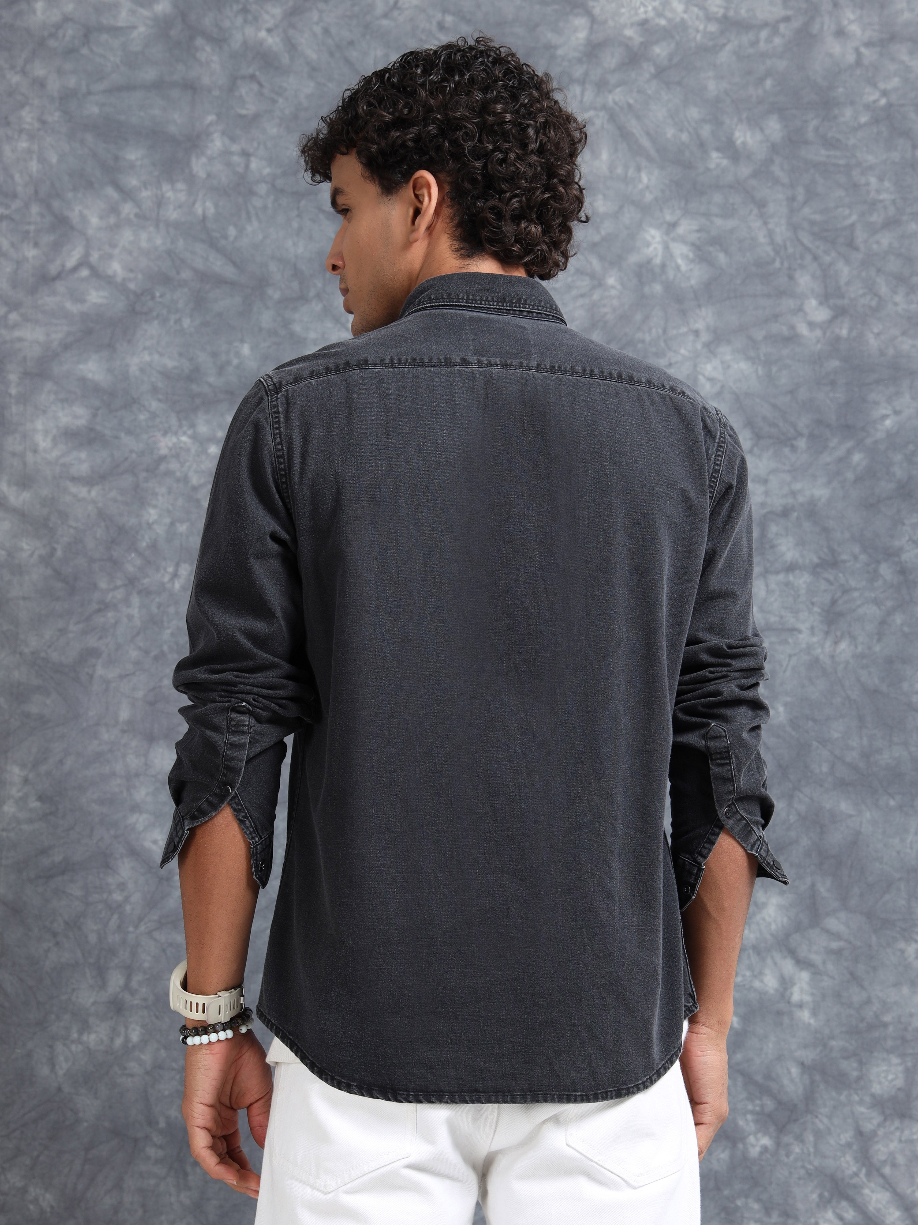 MEN'S BLACK DENIM SOLID SLIM FIT SHIRT