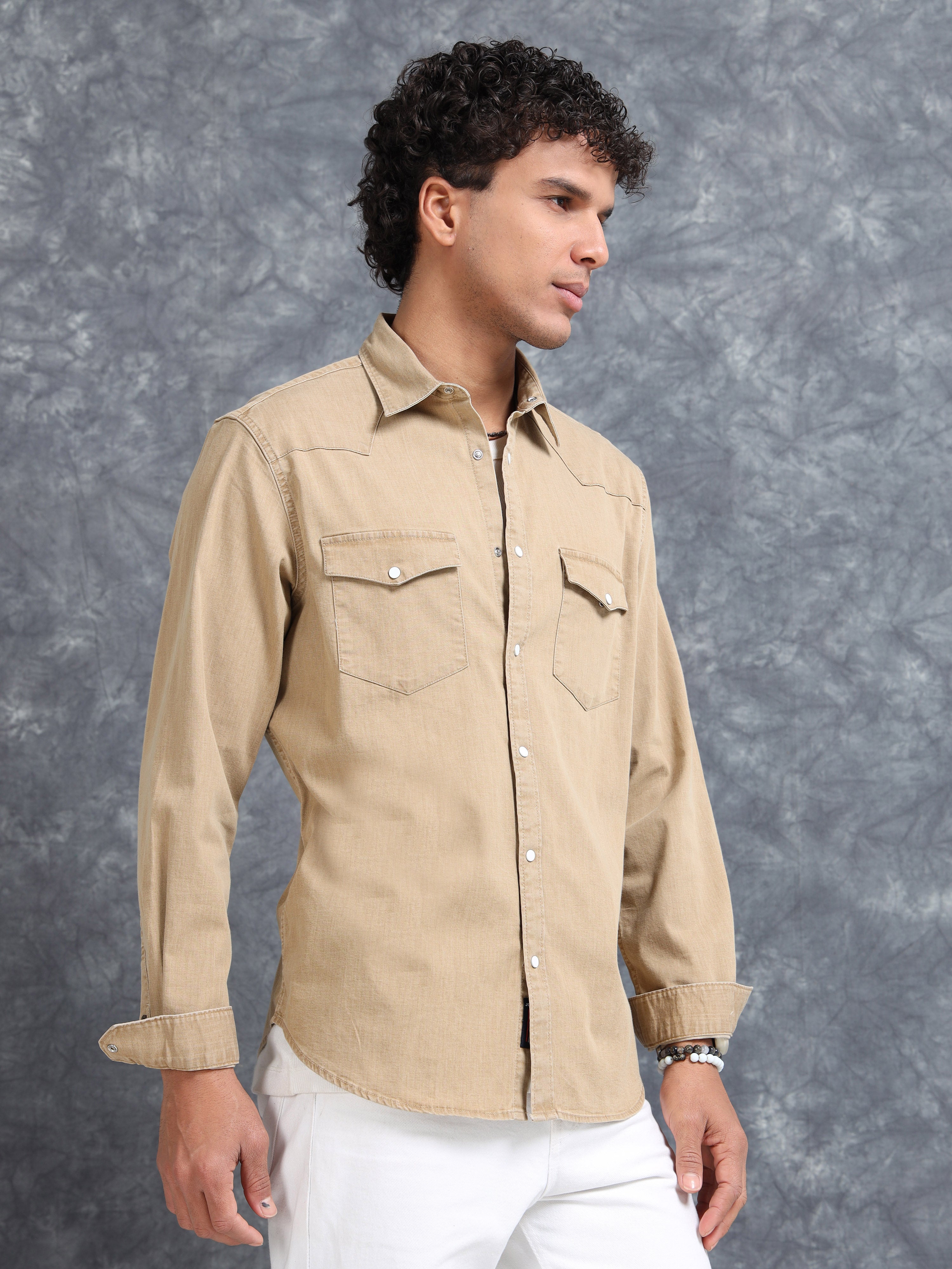 MEN'S GOLDEN BROWN DENIM SOLID SLIM FIT SHIRT