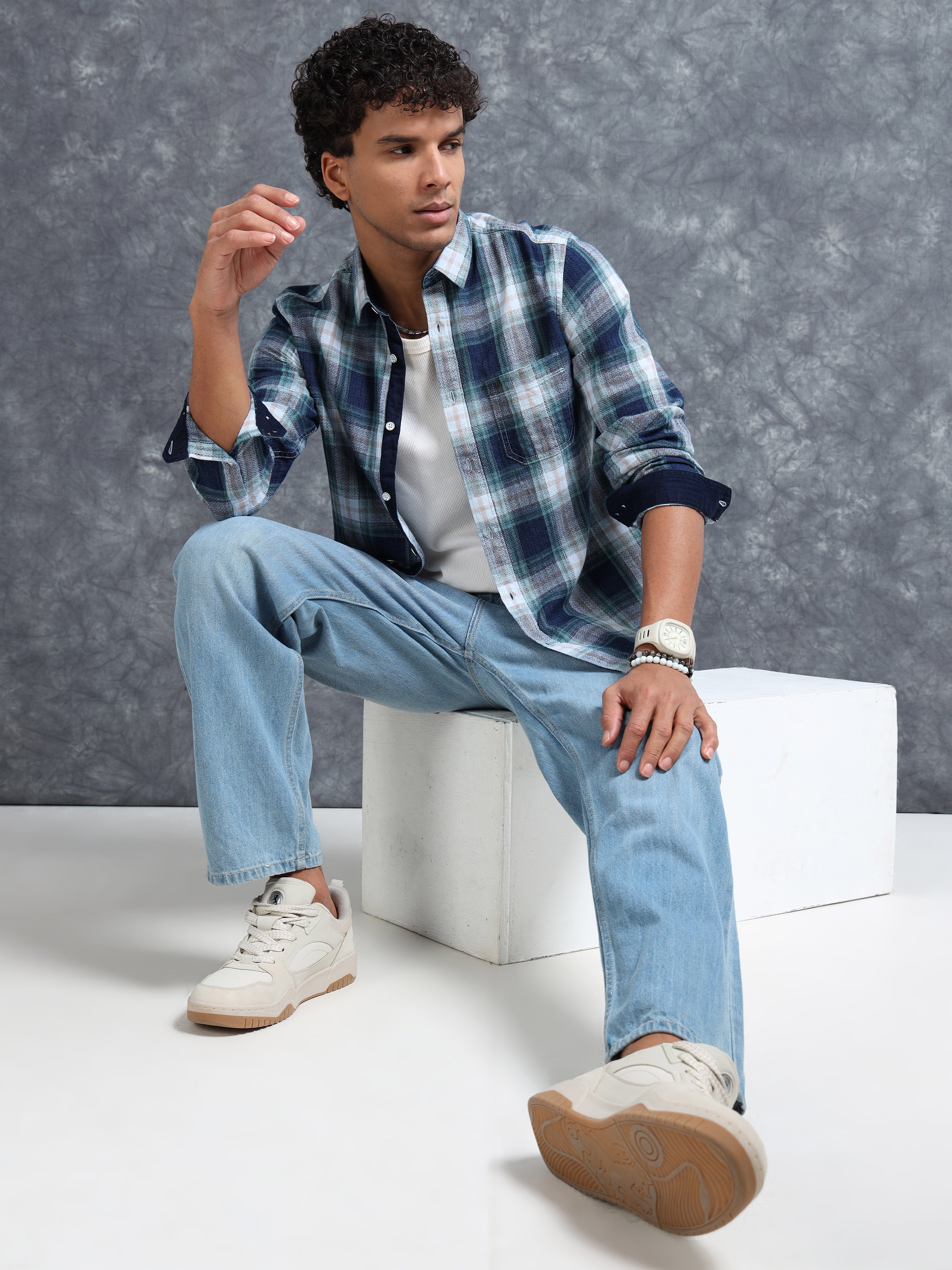 MEN'S GREEN INDIGO CHECKS SLIM FIT SHIRT