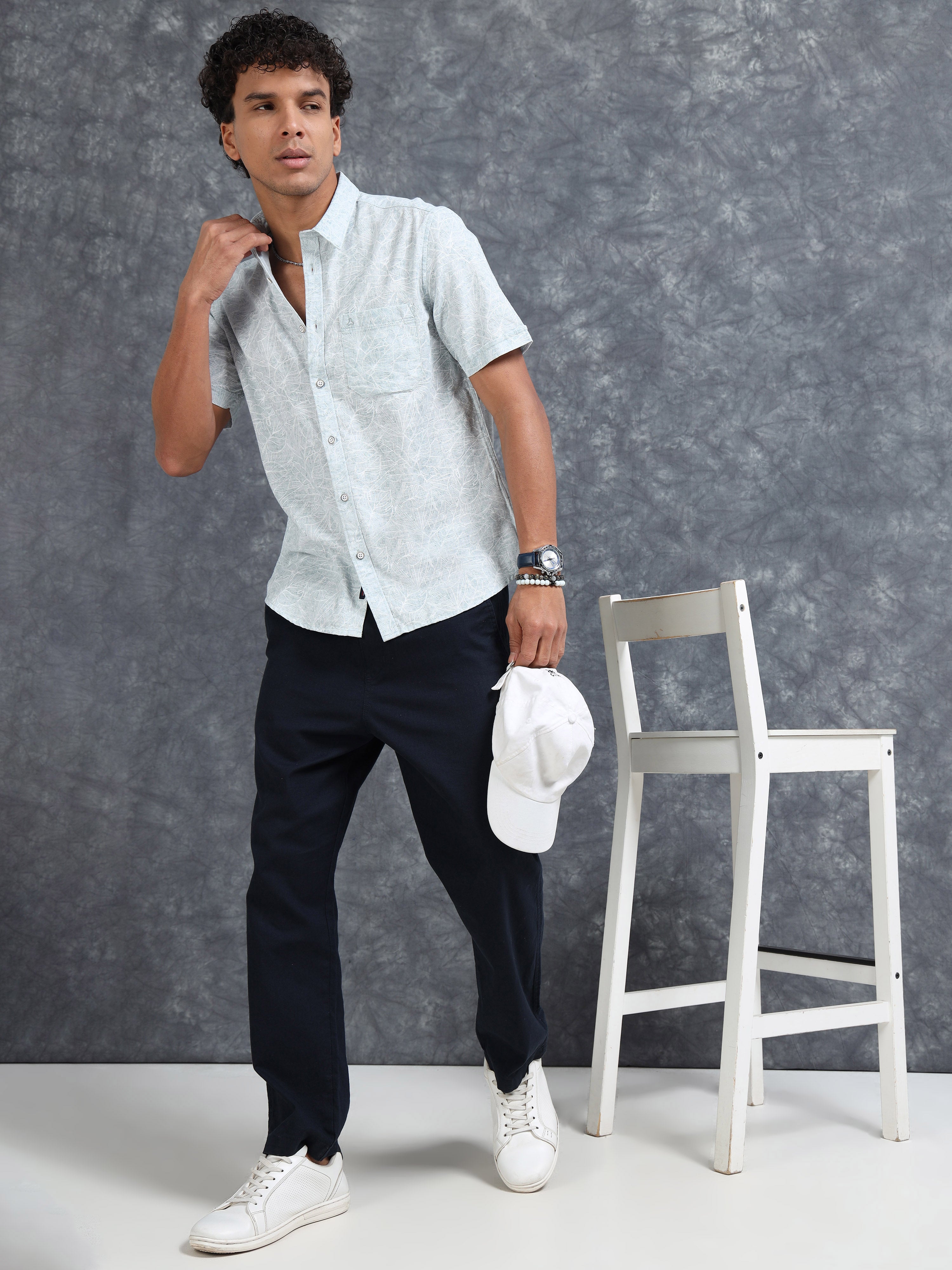 MEN'S BLUE  PRINT SLIM FIT SHIRT