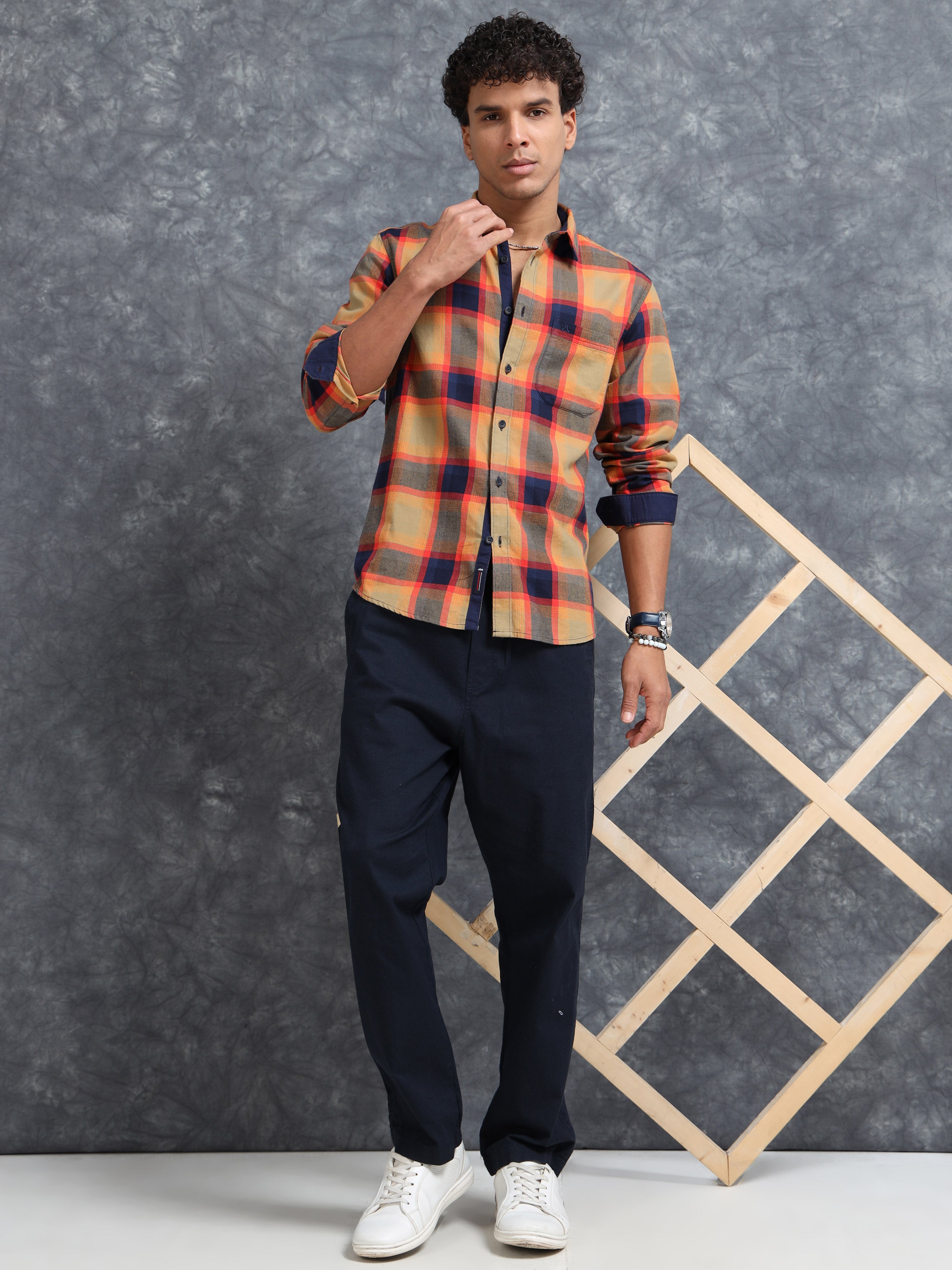MEN'S RED CHECKS SLIM FIT SHIRT