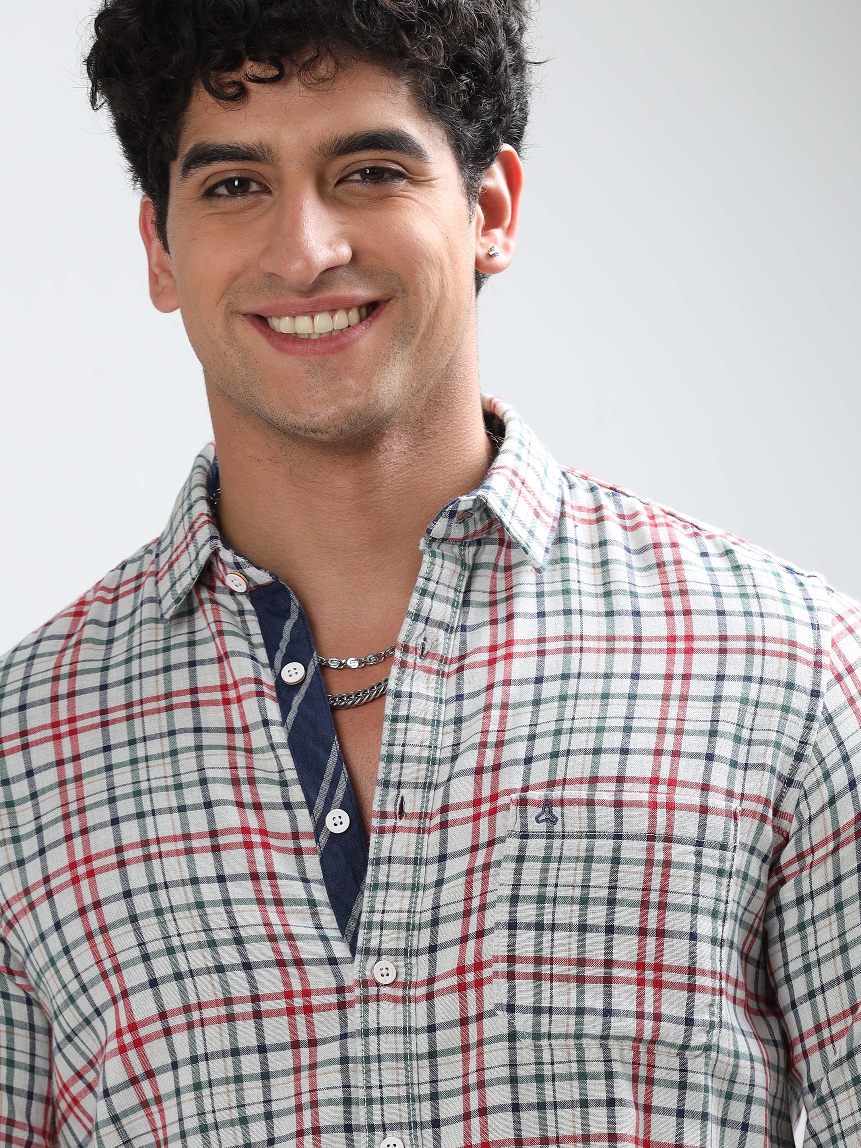 MEN'S WHITE CHECKS SLIM FIT SHIRT