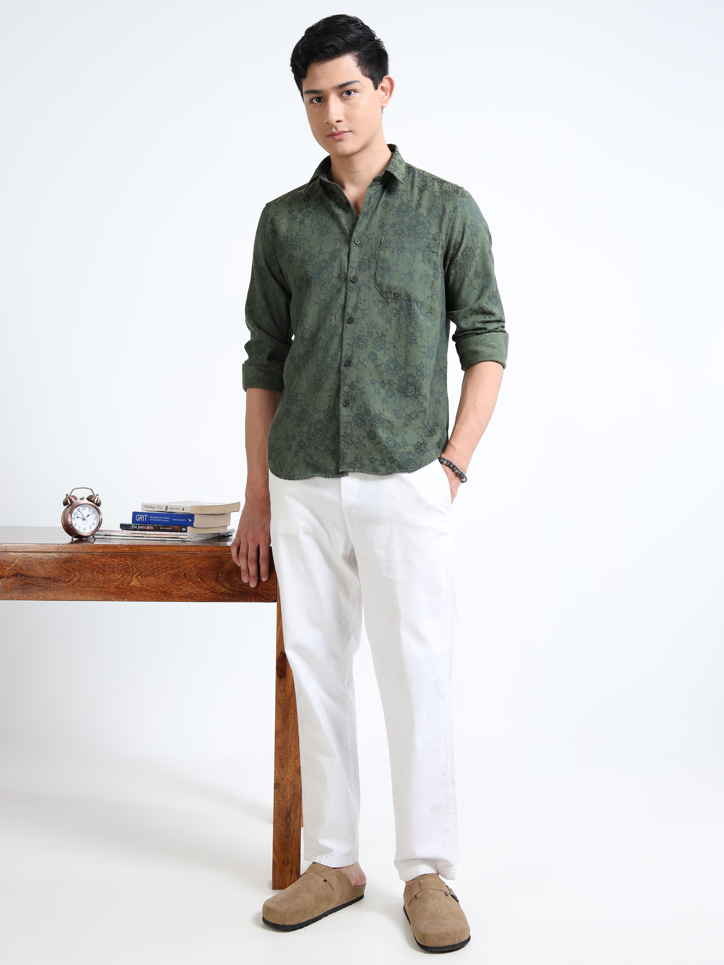 MEN'S GREEN SELF DESIGN SLIM FIT SHIRT