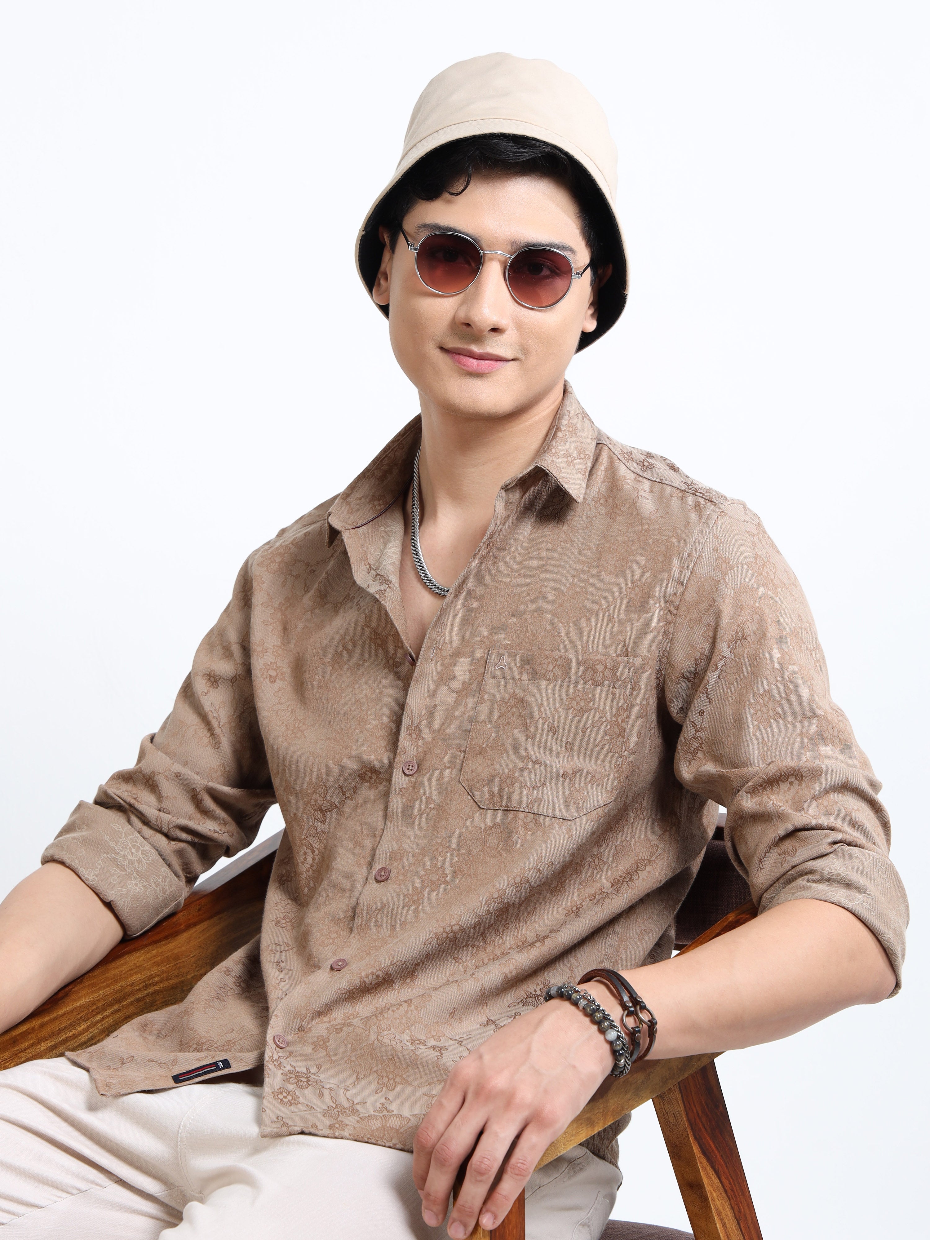 MEN'S BEIGE SELF DESIGN SLIM FIT SHIRT
