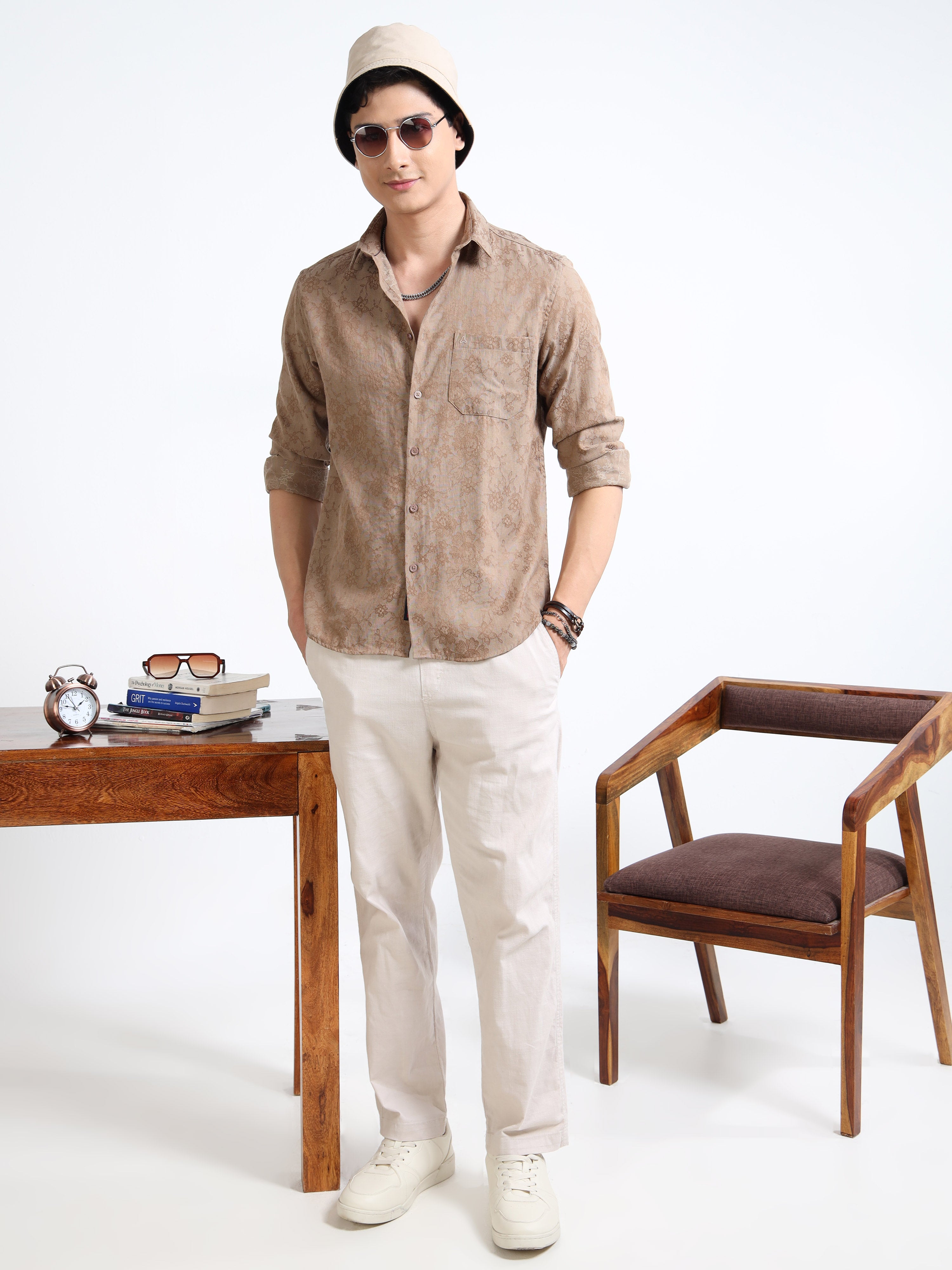 MEN'S BEIGE SELF DESIGN SLIM FIT SHIRT