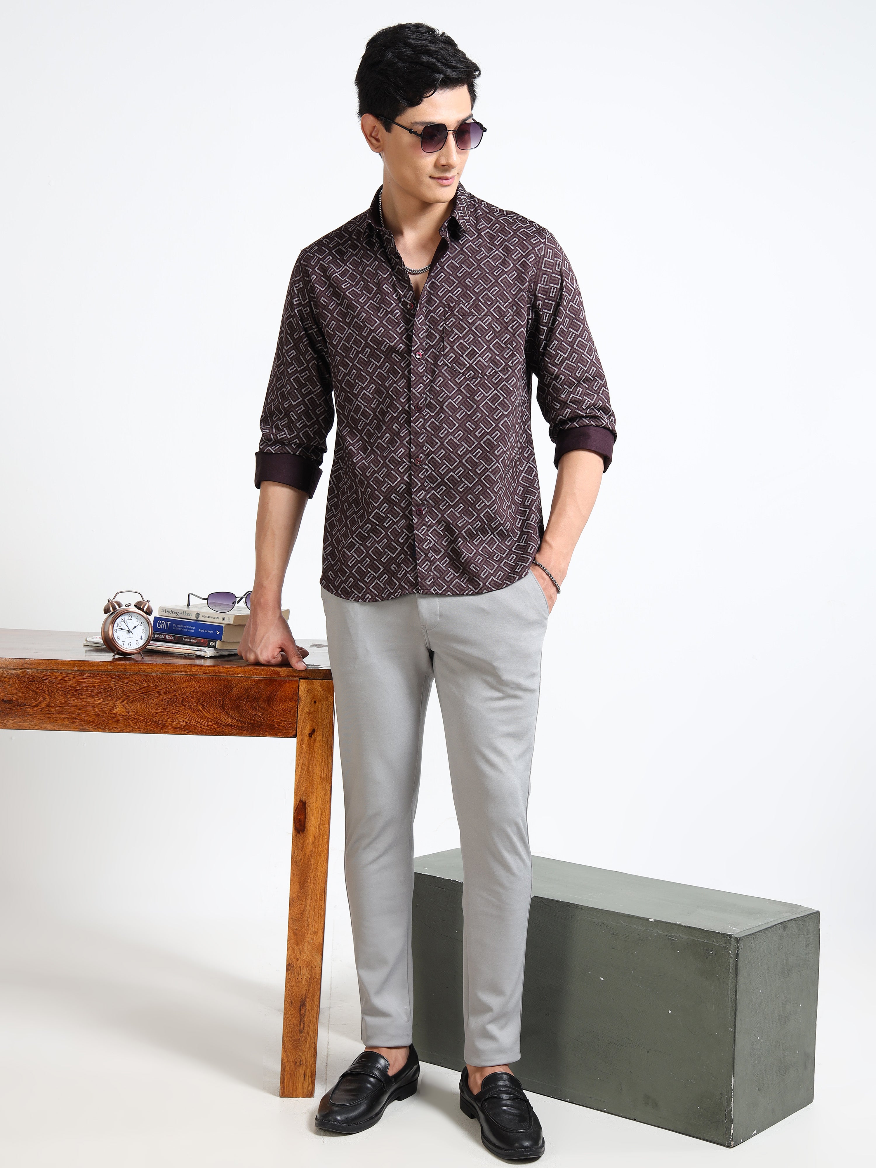 MEN'S BURGUNDY PRINT SLIM FIT SHIRT