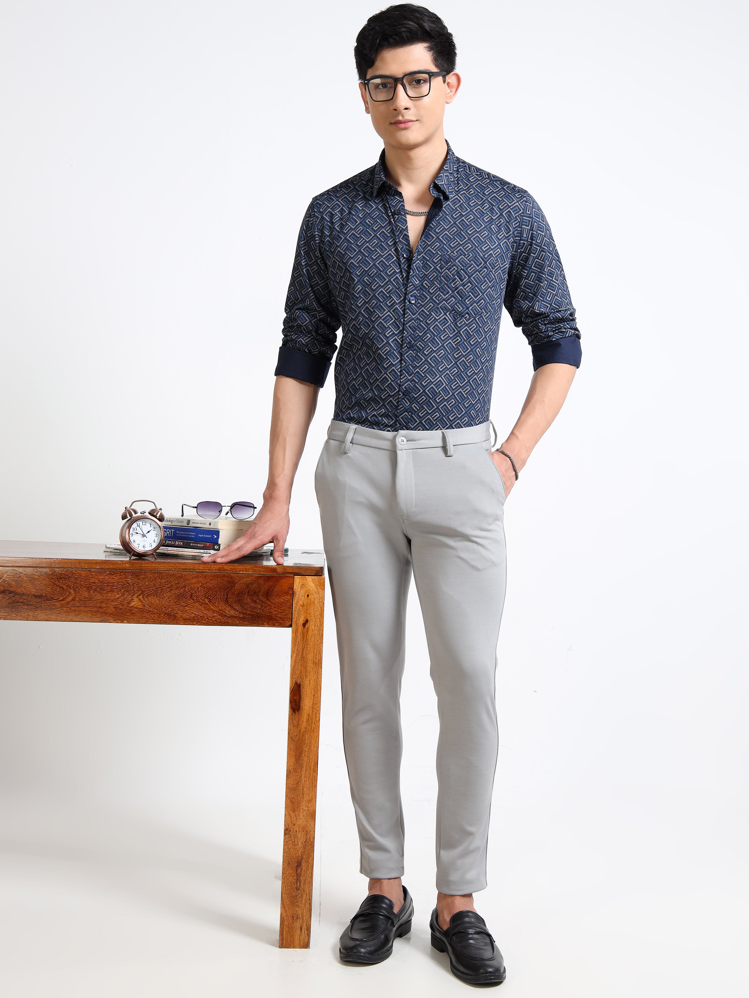 MEN'S NAVY PRINT SLIM FIT SHIRT