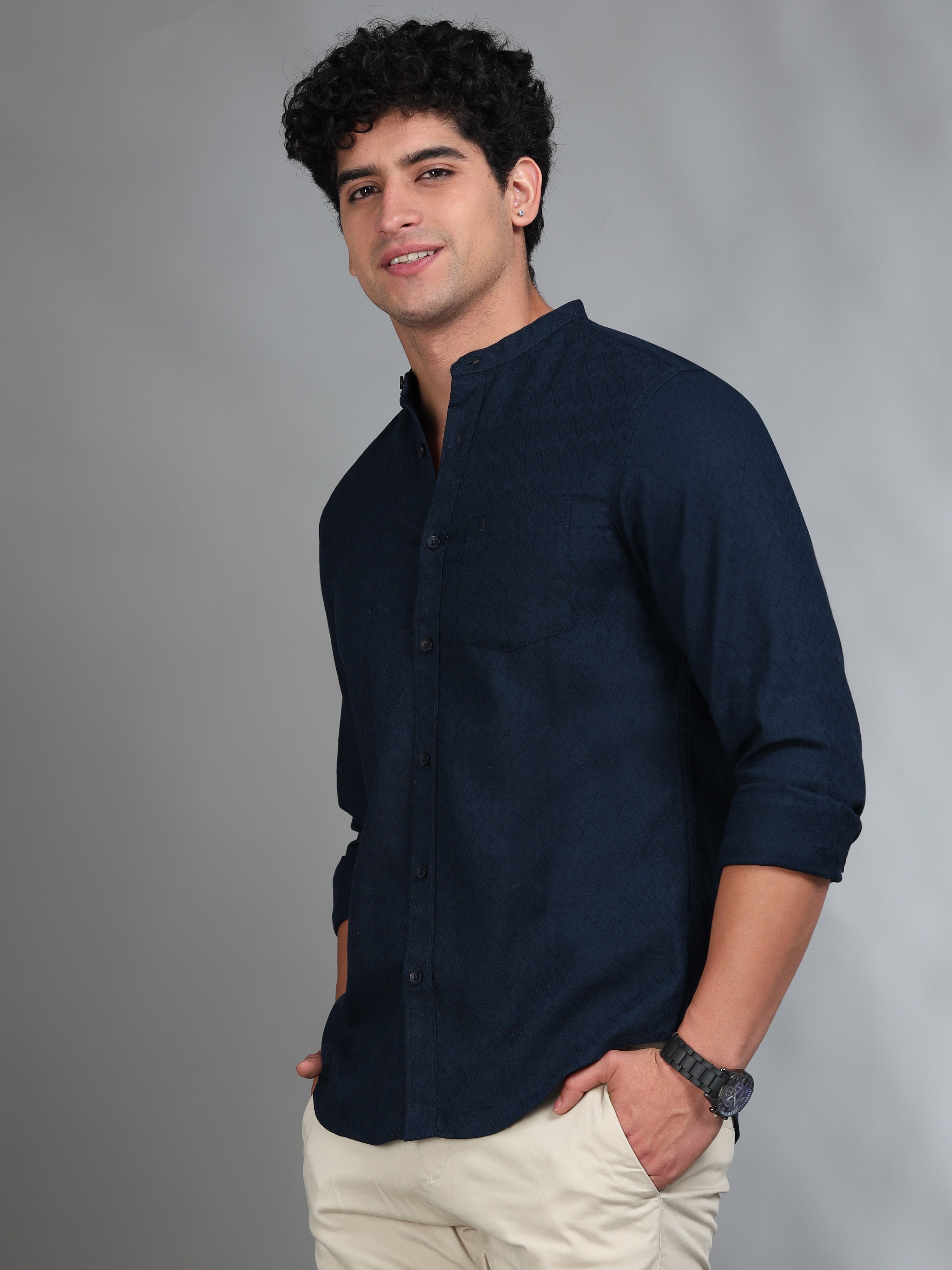 MEN'S INDIGO SOLID SLIM FIT SHIRT