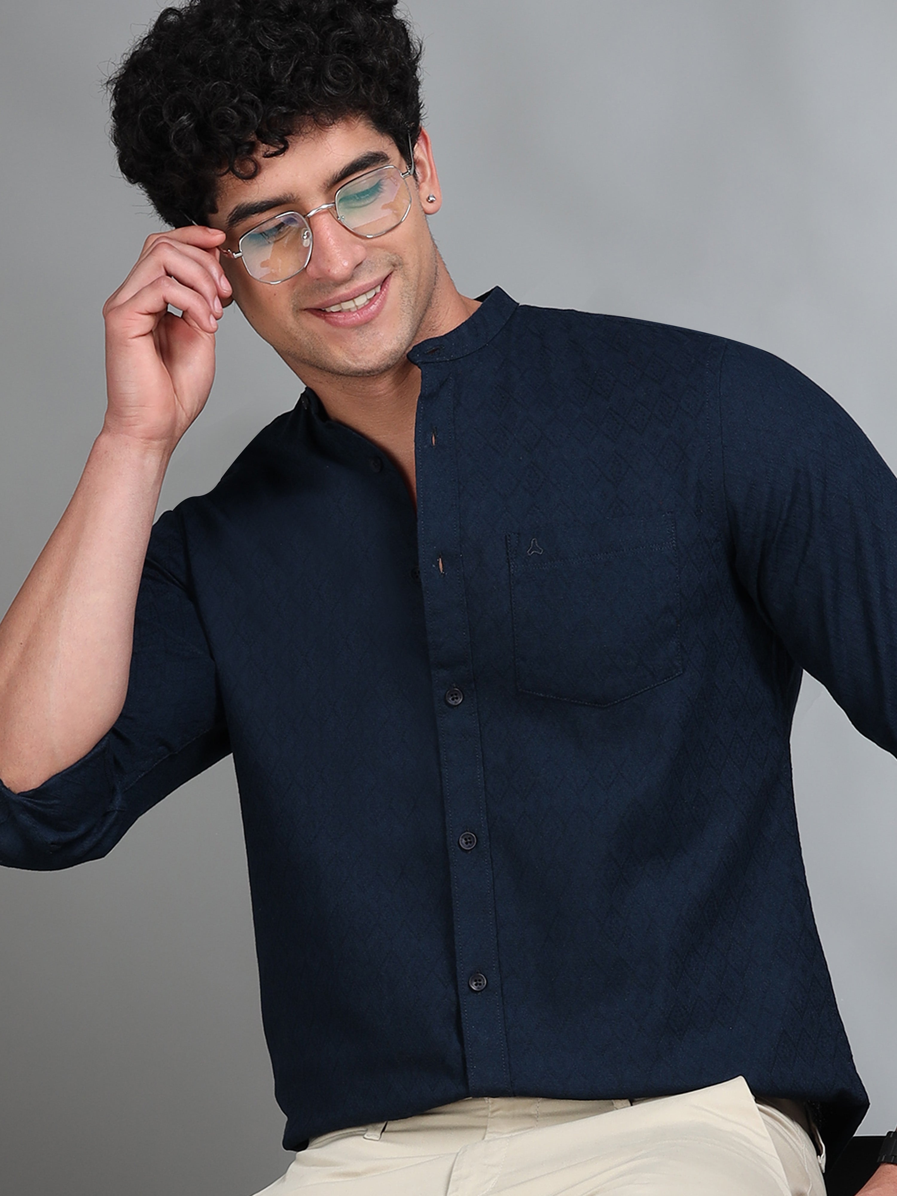 MEN'S INDIGO SOLID SLIM FIT SHIRT