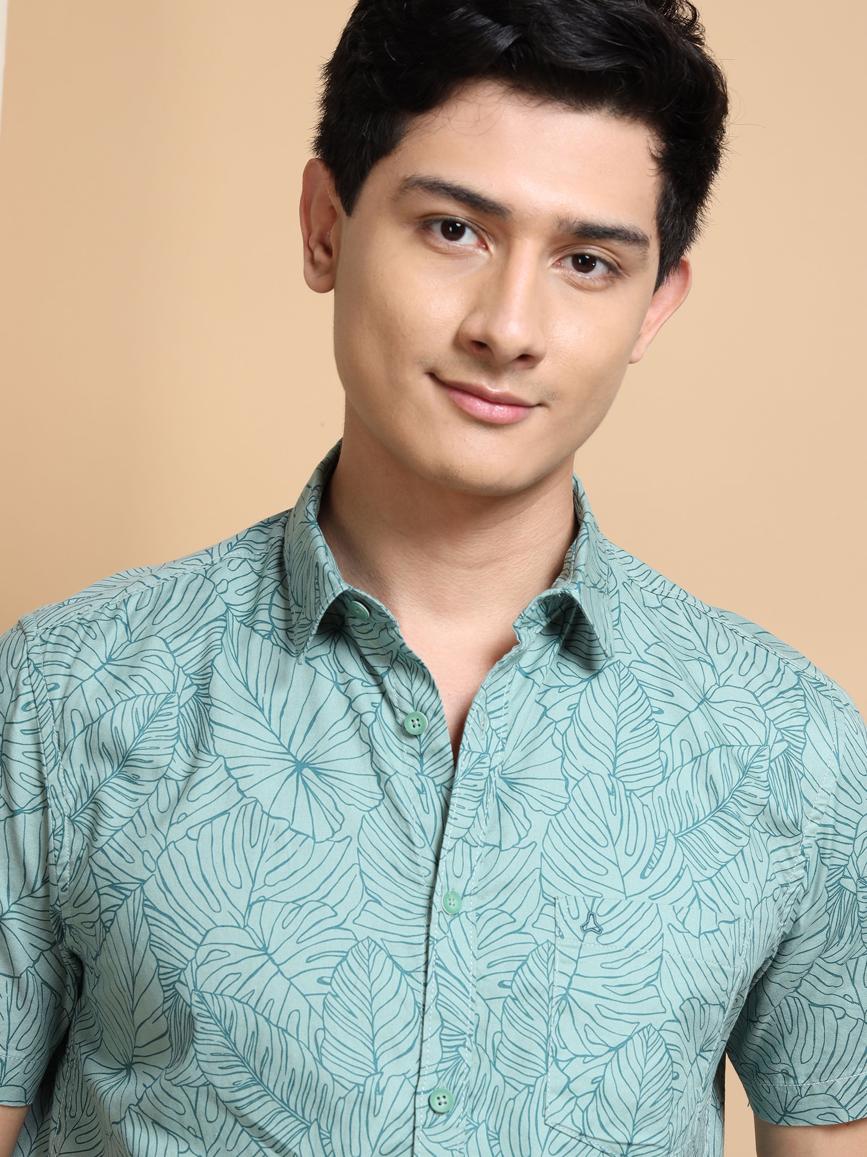 MEN'S GREEN PRINT SLIM FIT SHIRT