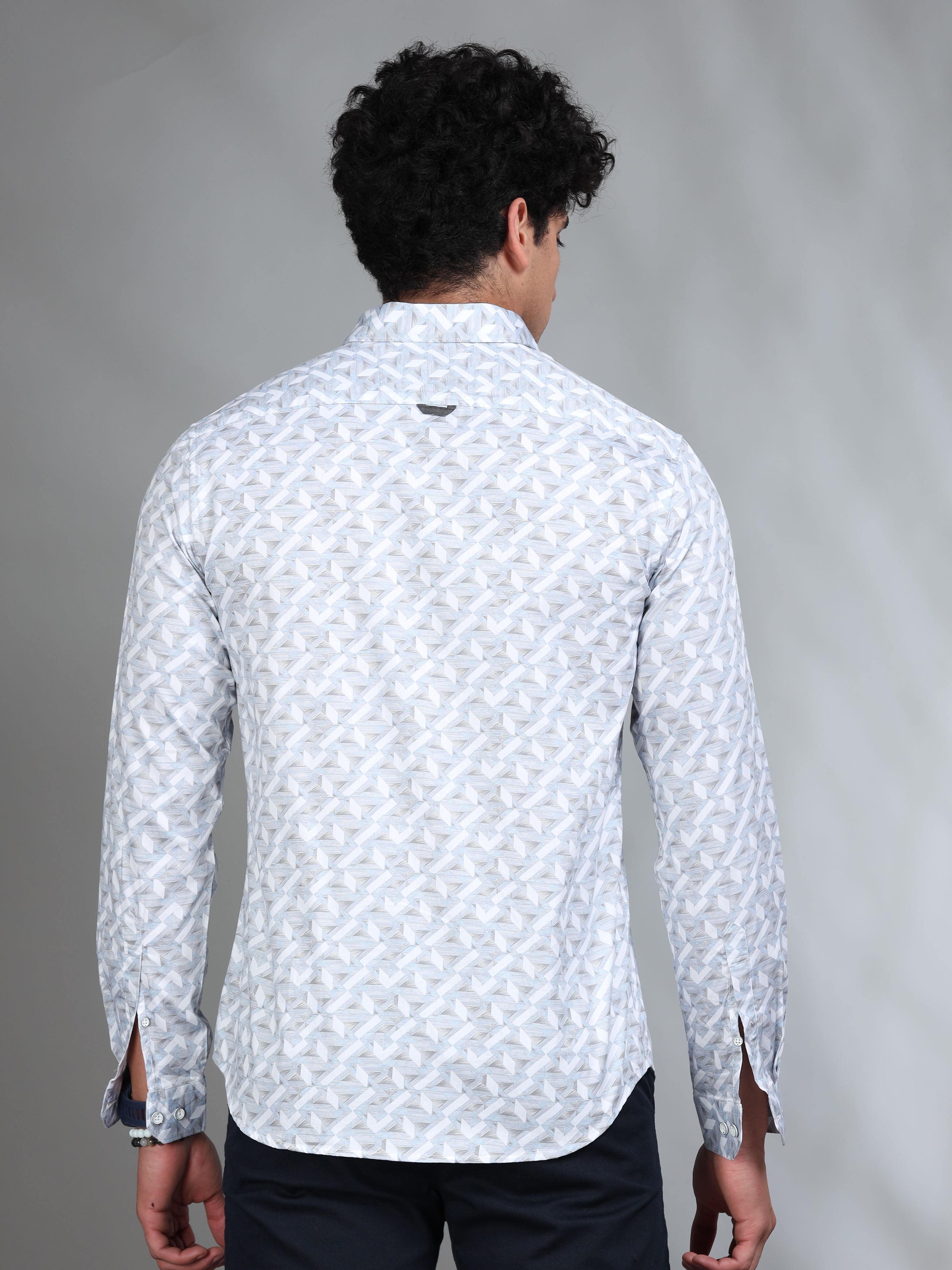 MEN'S BLUE PRINT SLIM FIT SHIRT