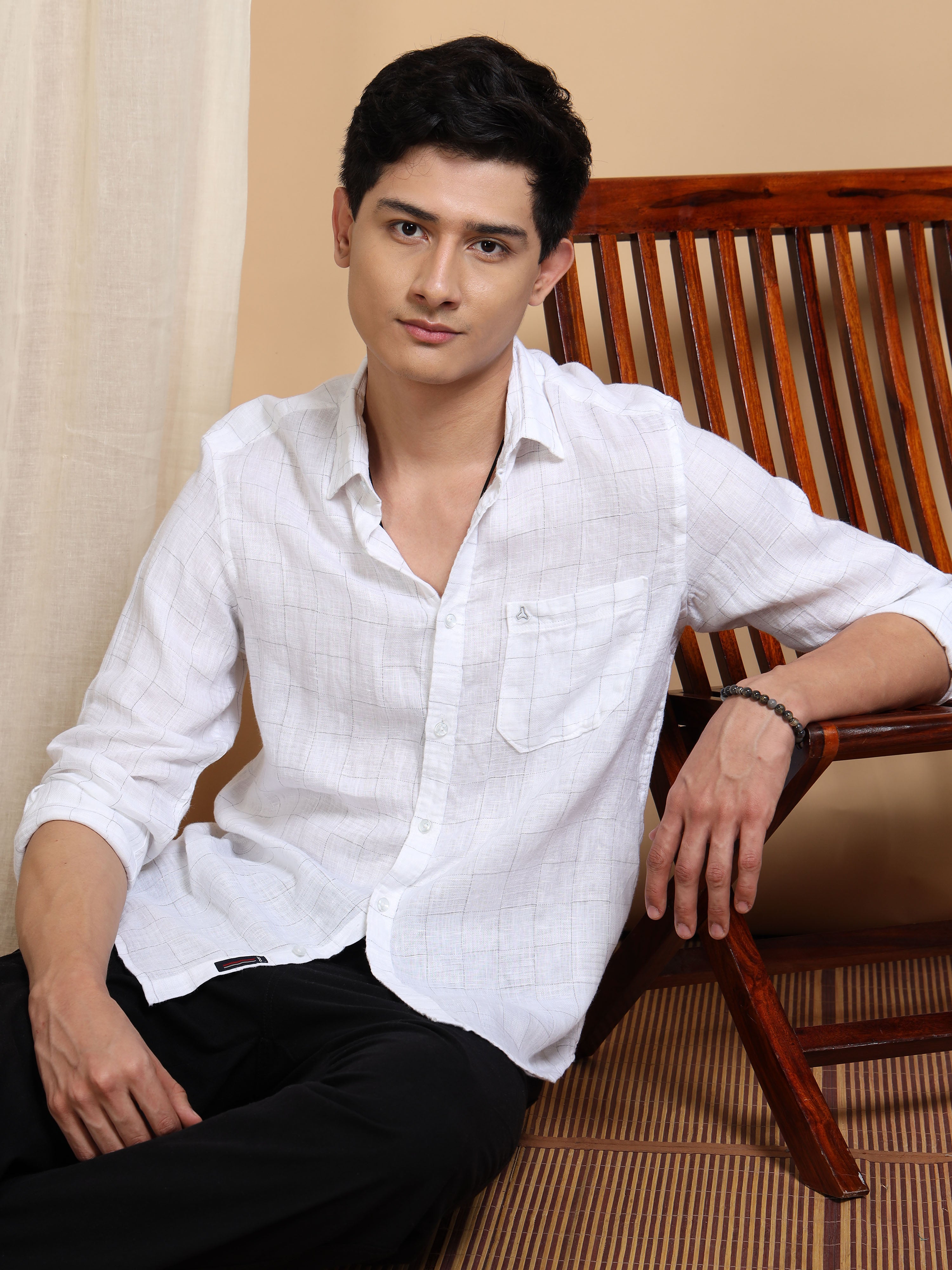 MEN'S WHITE CHECKS SLIM FIT LINEN SHIRT