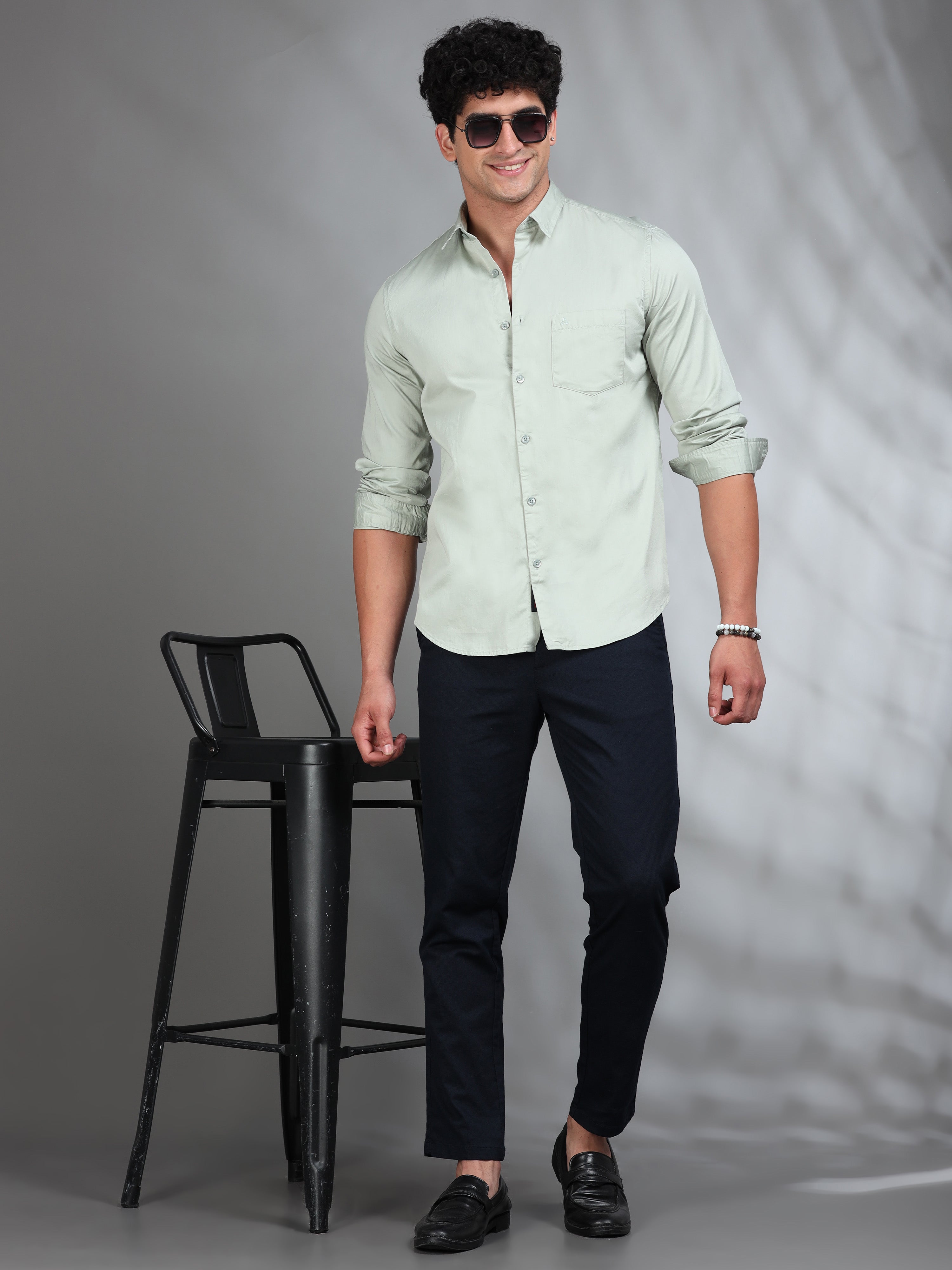 MEN'S LT.GREEN SOLID SLIM FIT SHIRT