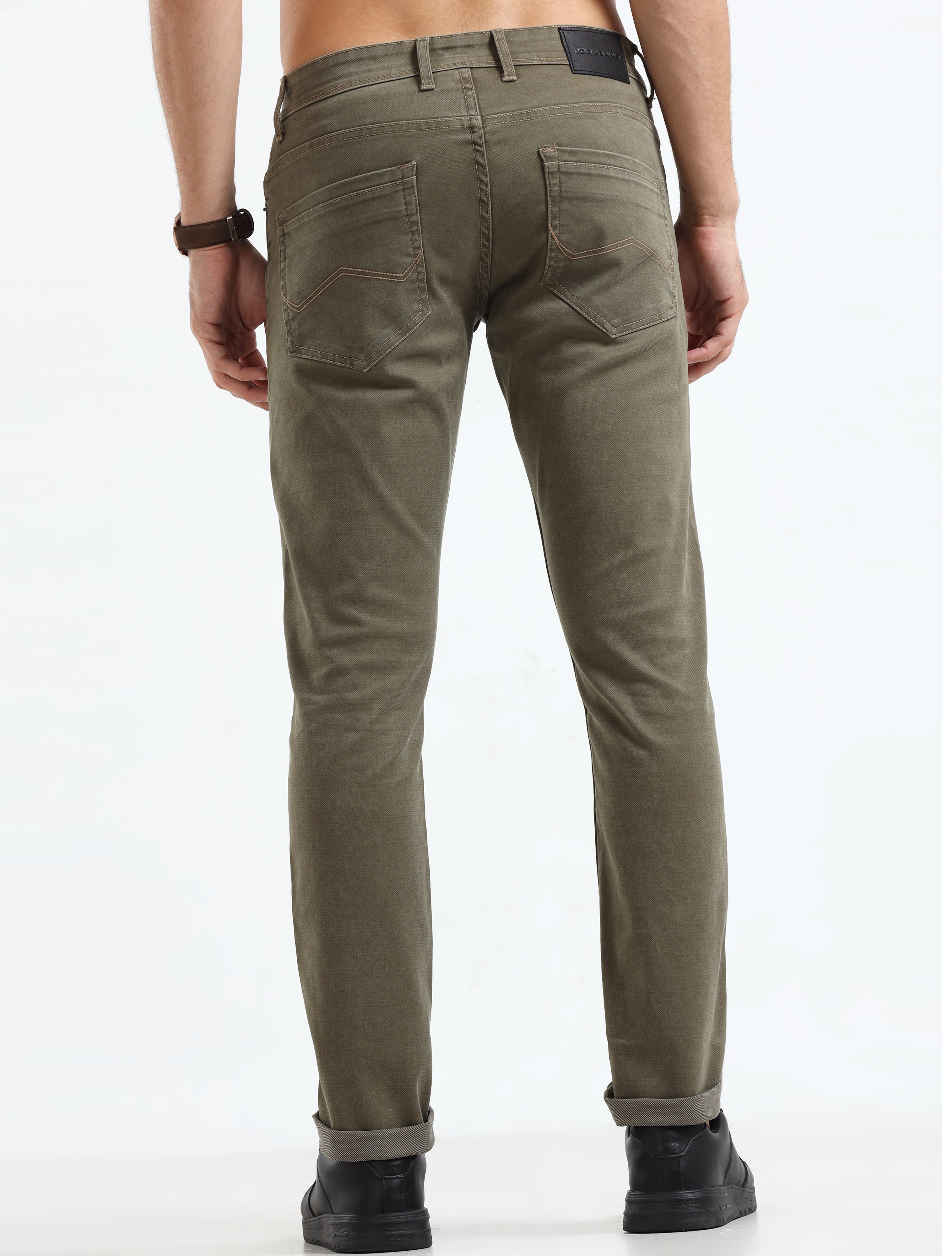 MEN'S DK.KHAKI SOLID SLIM FIT JEANS