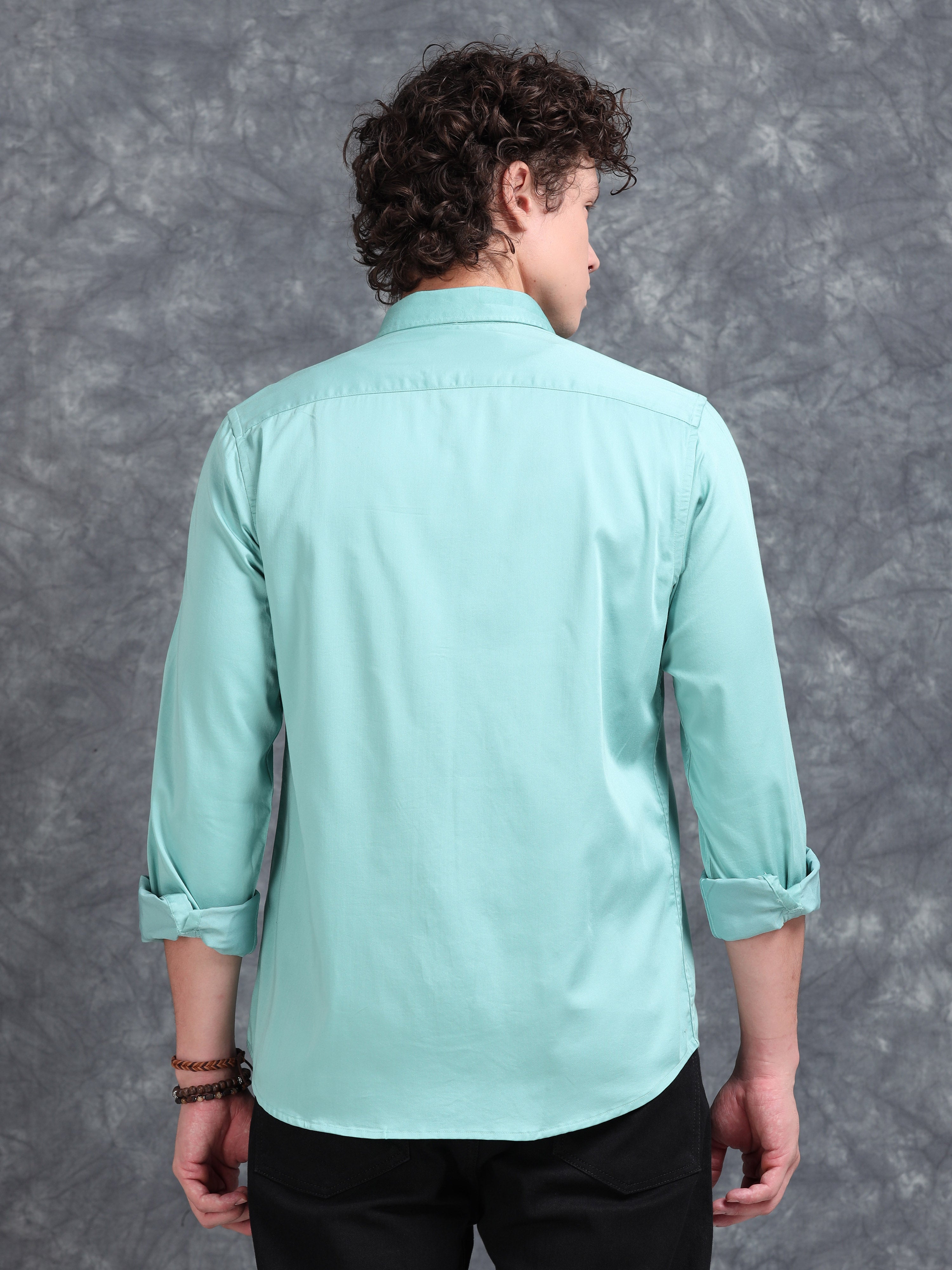 MEN'S AQUA BLUE SOLID SLIM FIT SHIRT