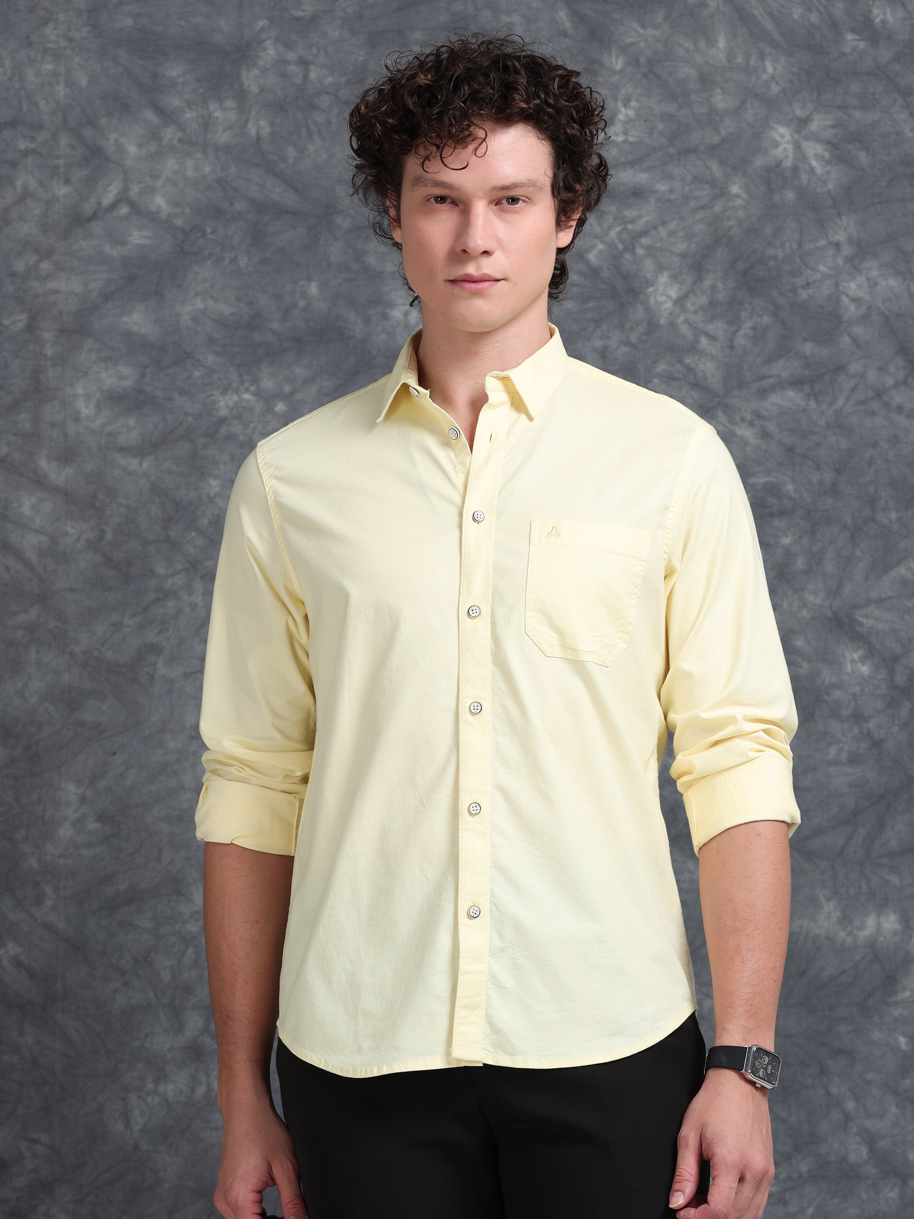 MEN'S LT.YELLOW SOLID SLIM FIT SHIRT