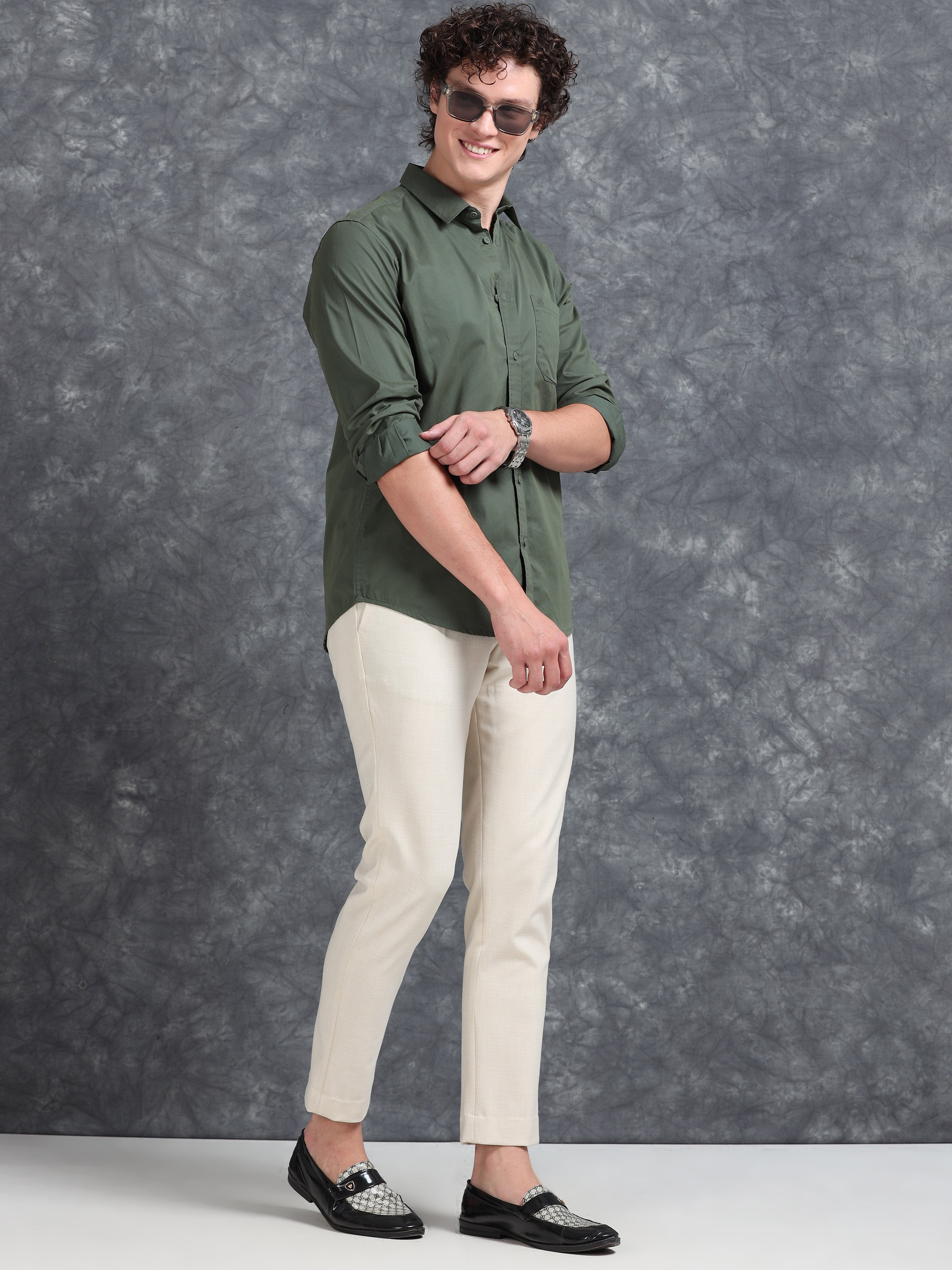 MEN'S GREEN SOLID SLIM FIT SHIRT