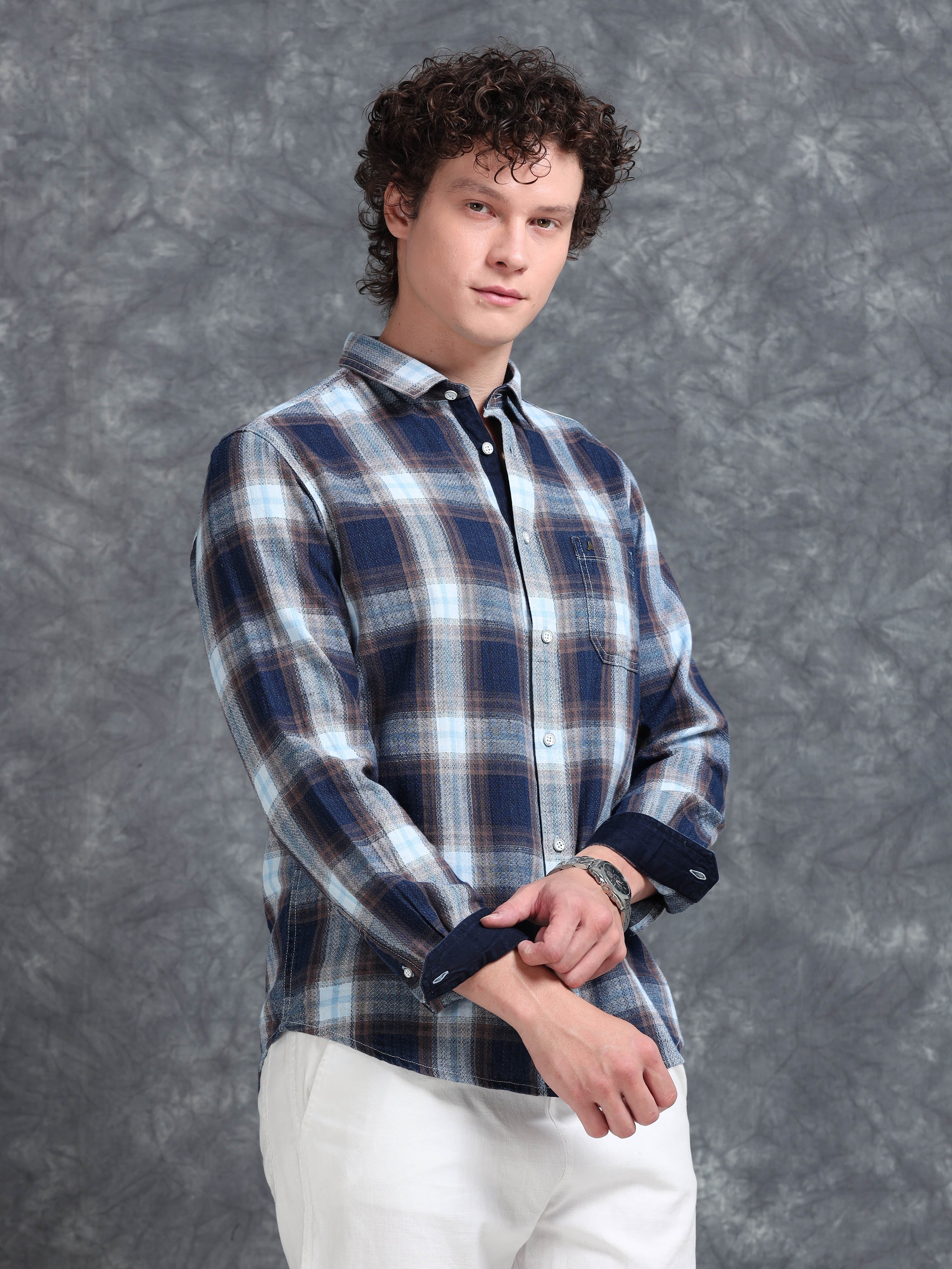 MEN'S GOLDEN NAVY INDIGO CHECKS SLIM FIT SHIRT