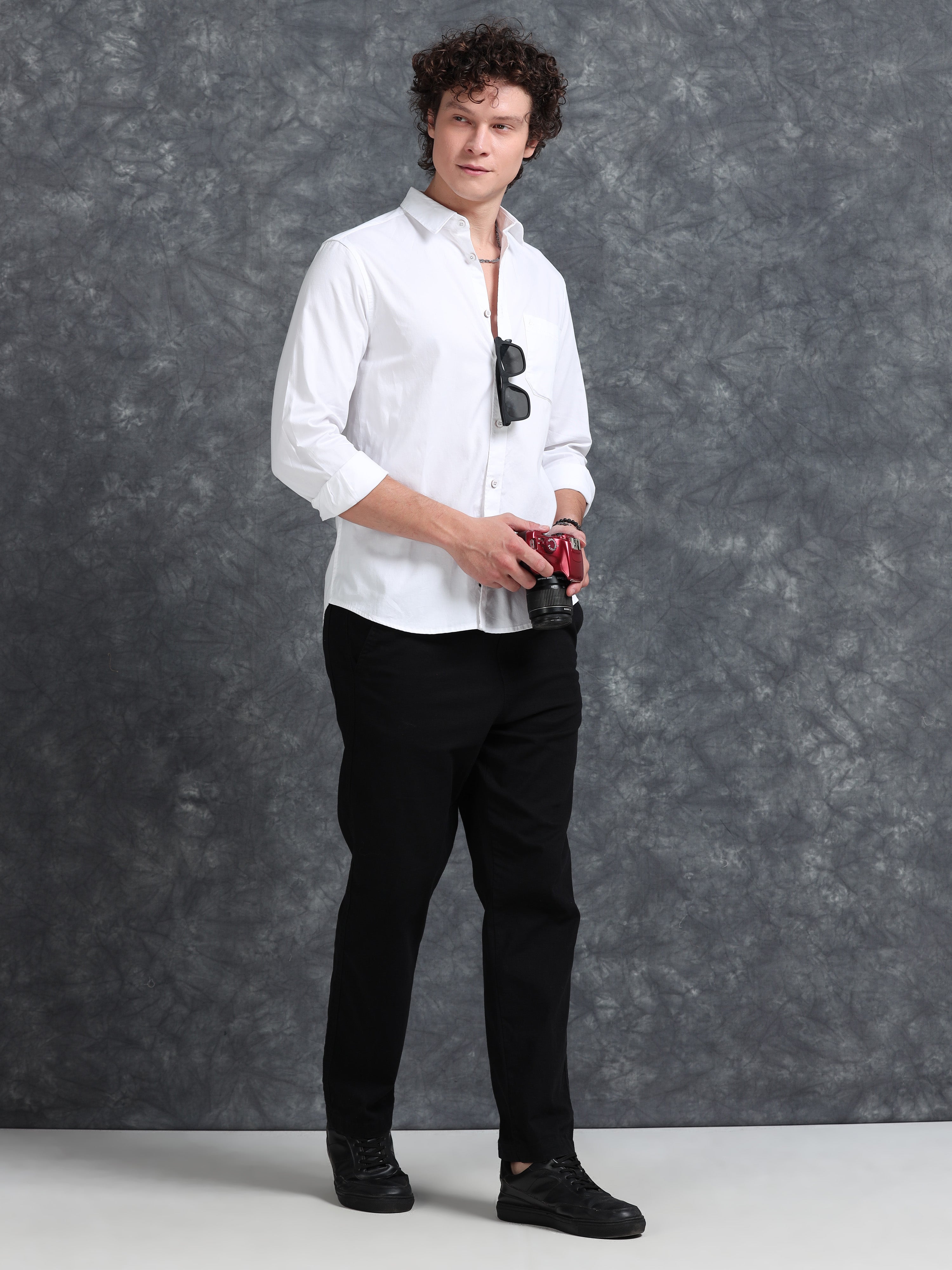 MEN'S WHITE SOLID SLIM FIT SHIRT