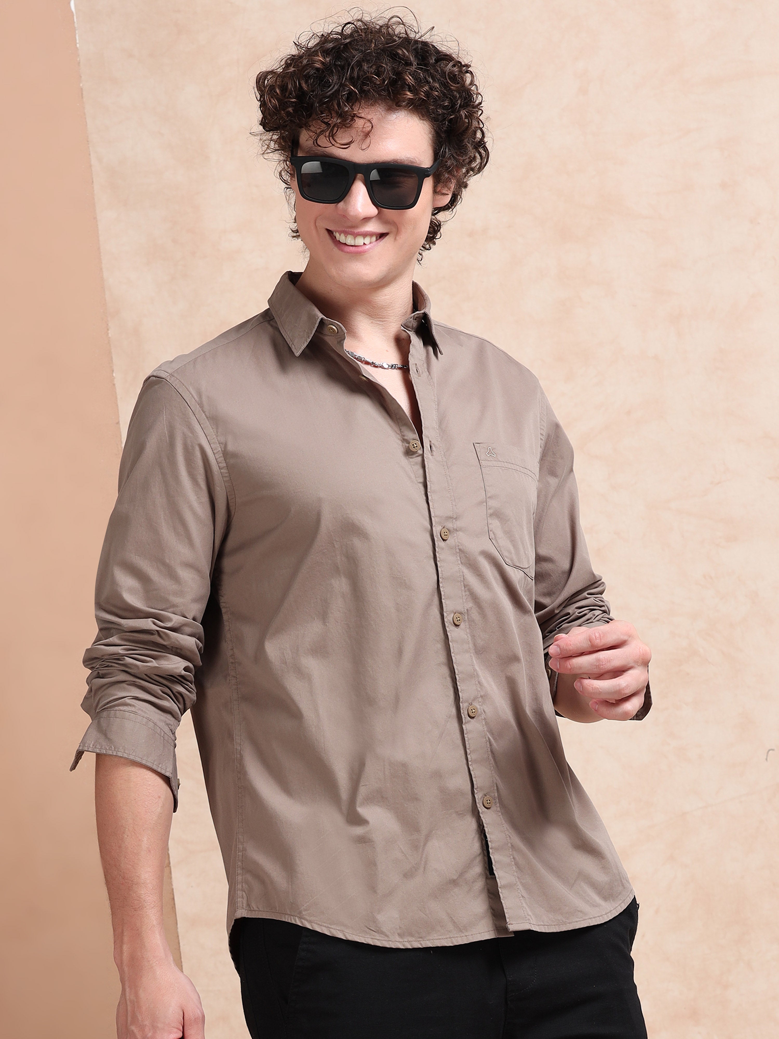 MEN'S DK.KHAKI SOLID SLIM FIT SHIRT