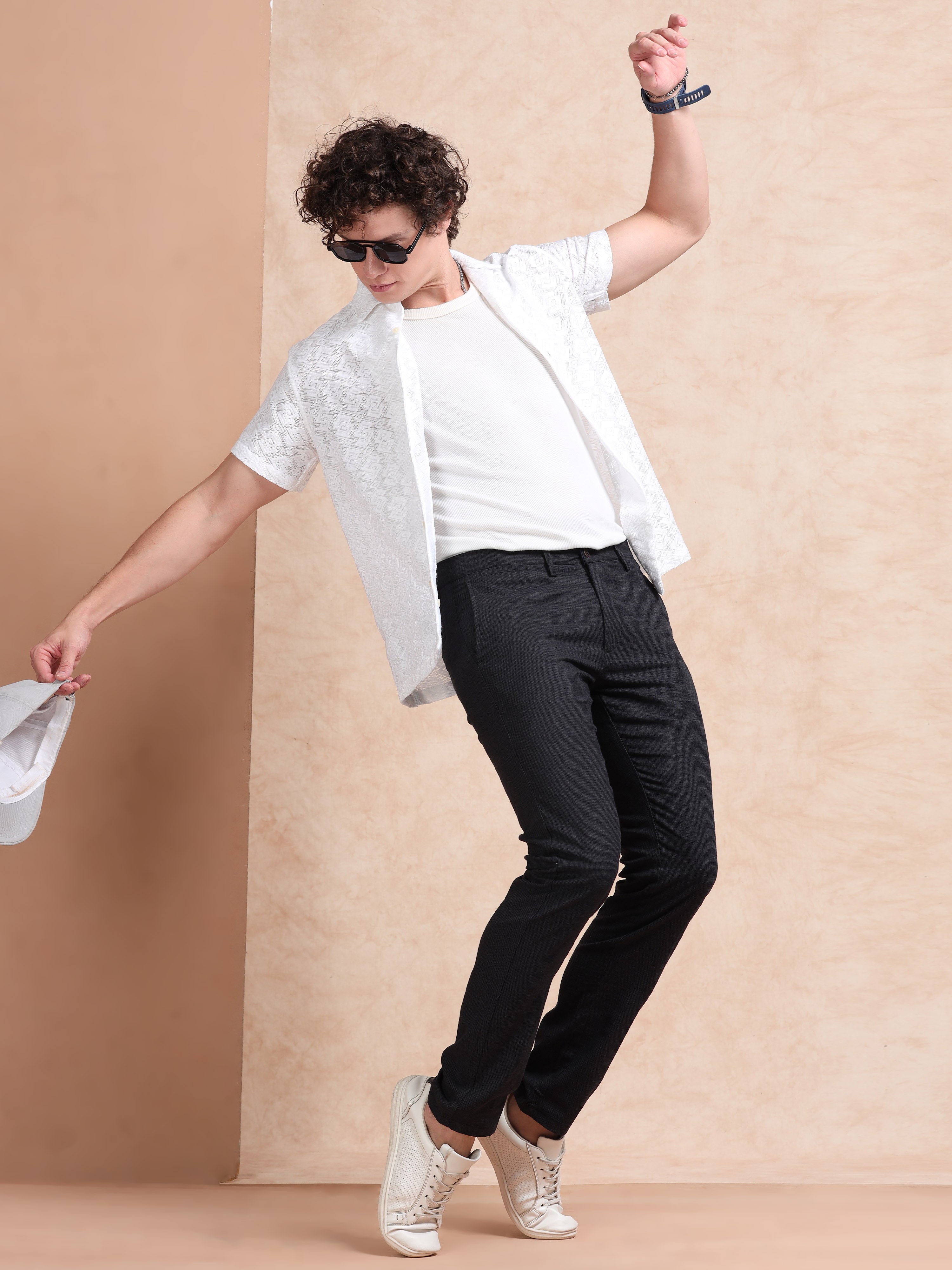 MEN'S BLACK SOLID SLIM FIT TROUSER