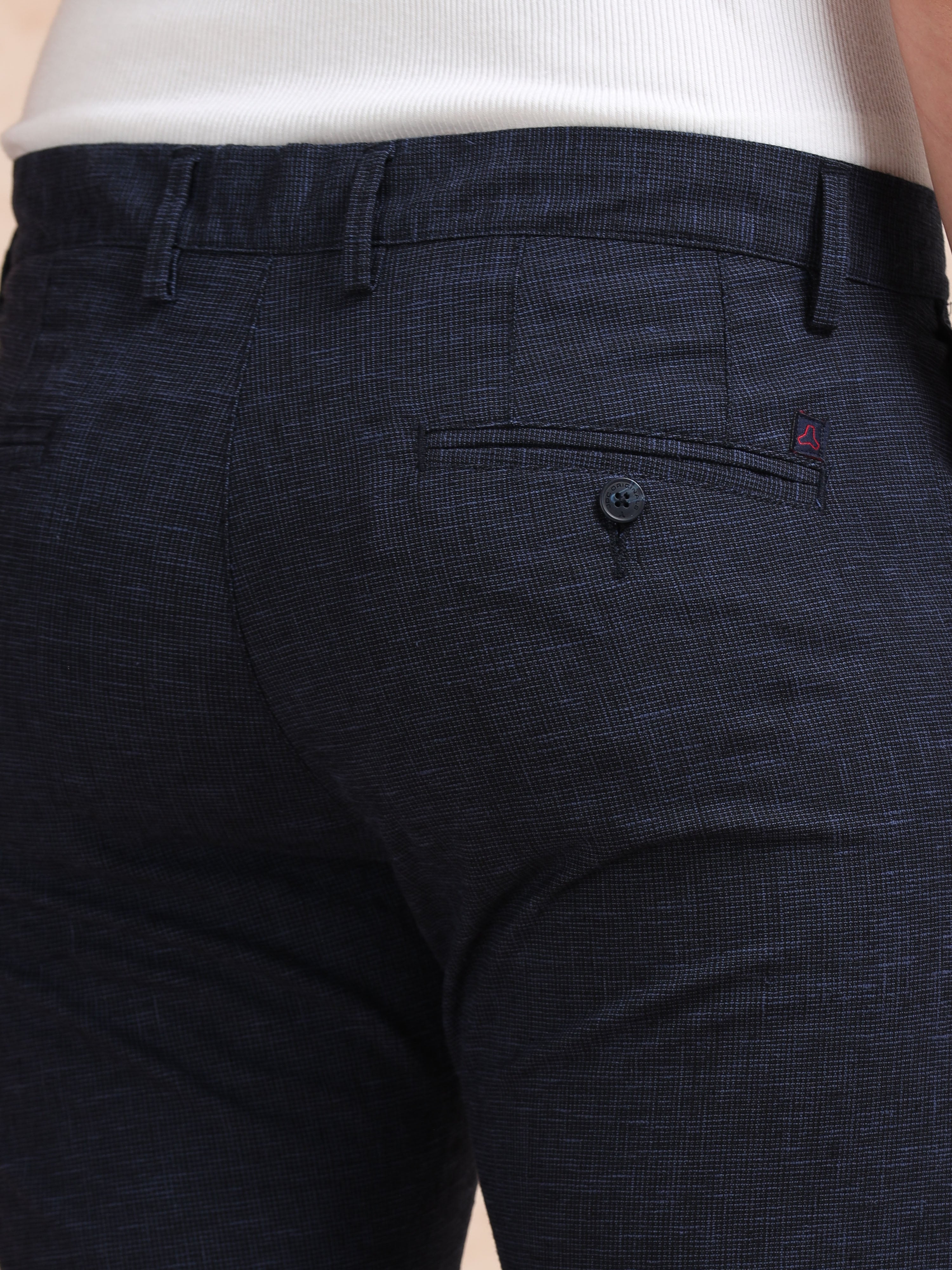 MEN'S NAVY SOLID SLIM FIT TROUSER