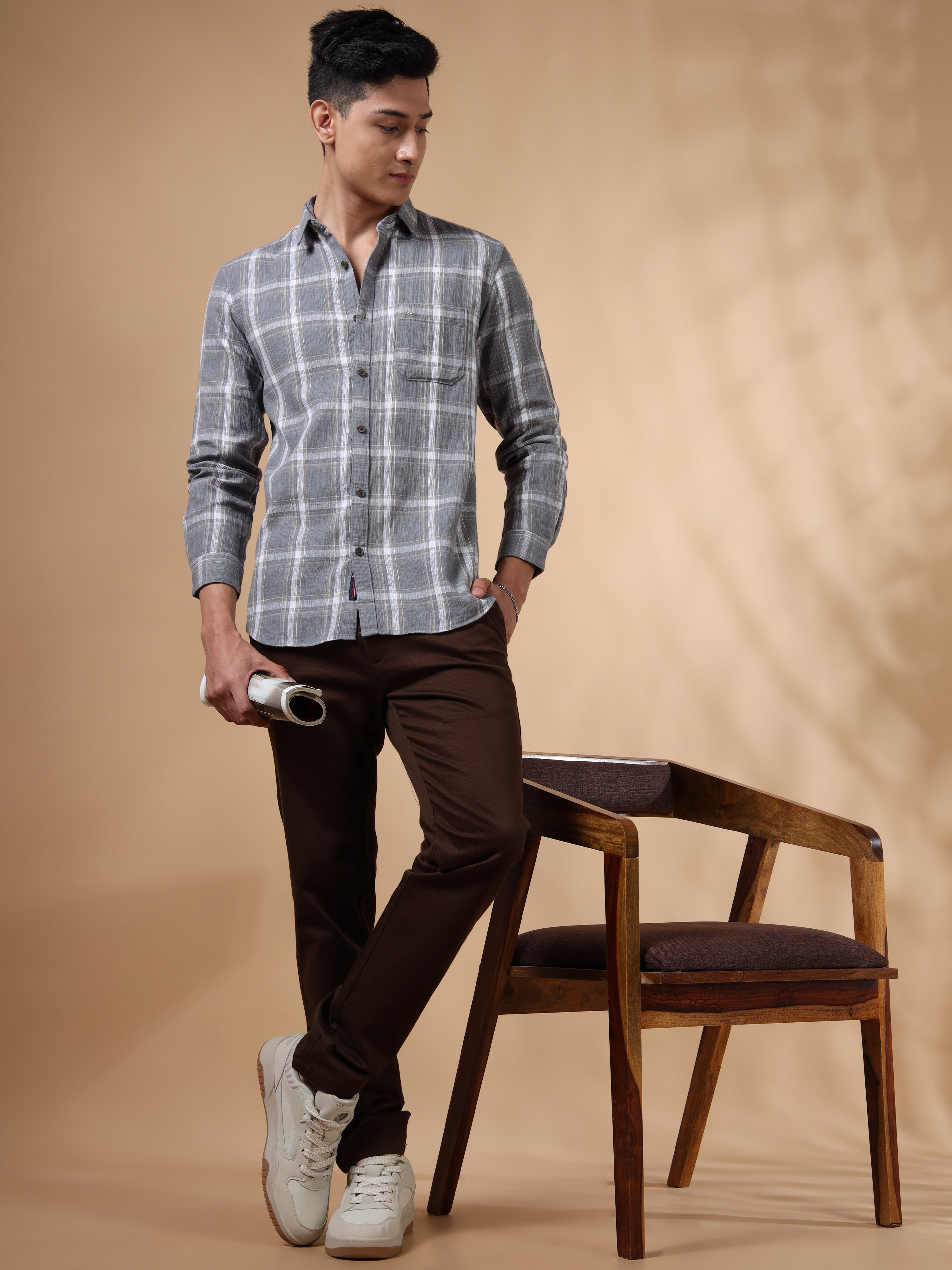 MEN'S COFFEE SOLID SLIM FIT TROUSER