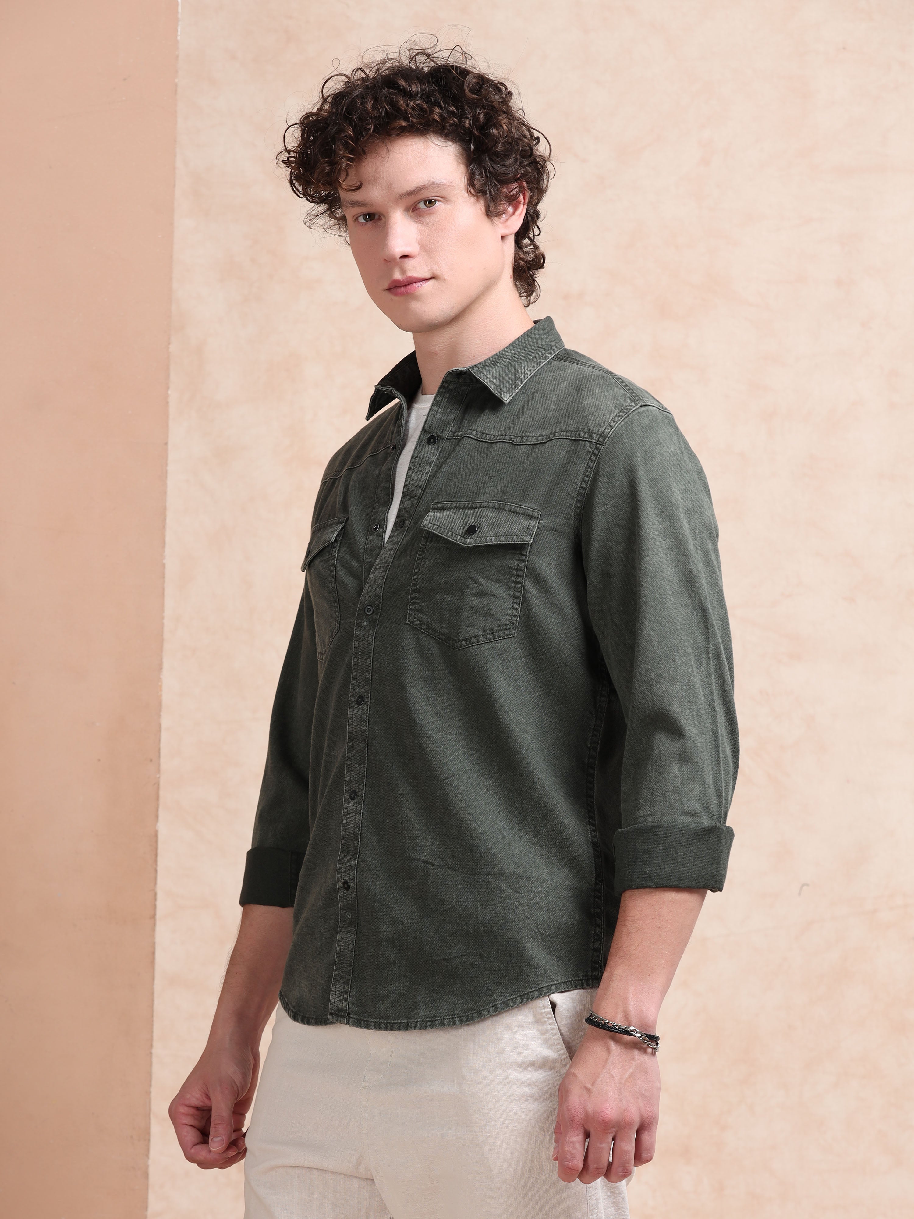 MEN'S BT.GREEN DENIM SOLID SLIM FIT SHIRT