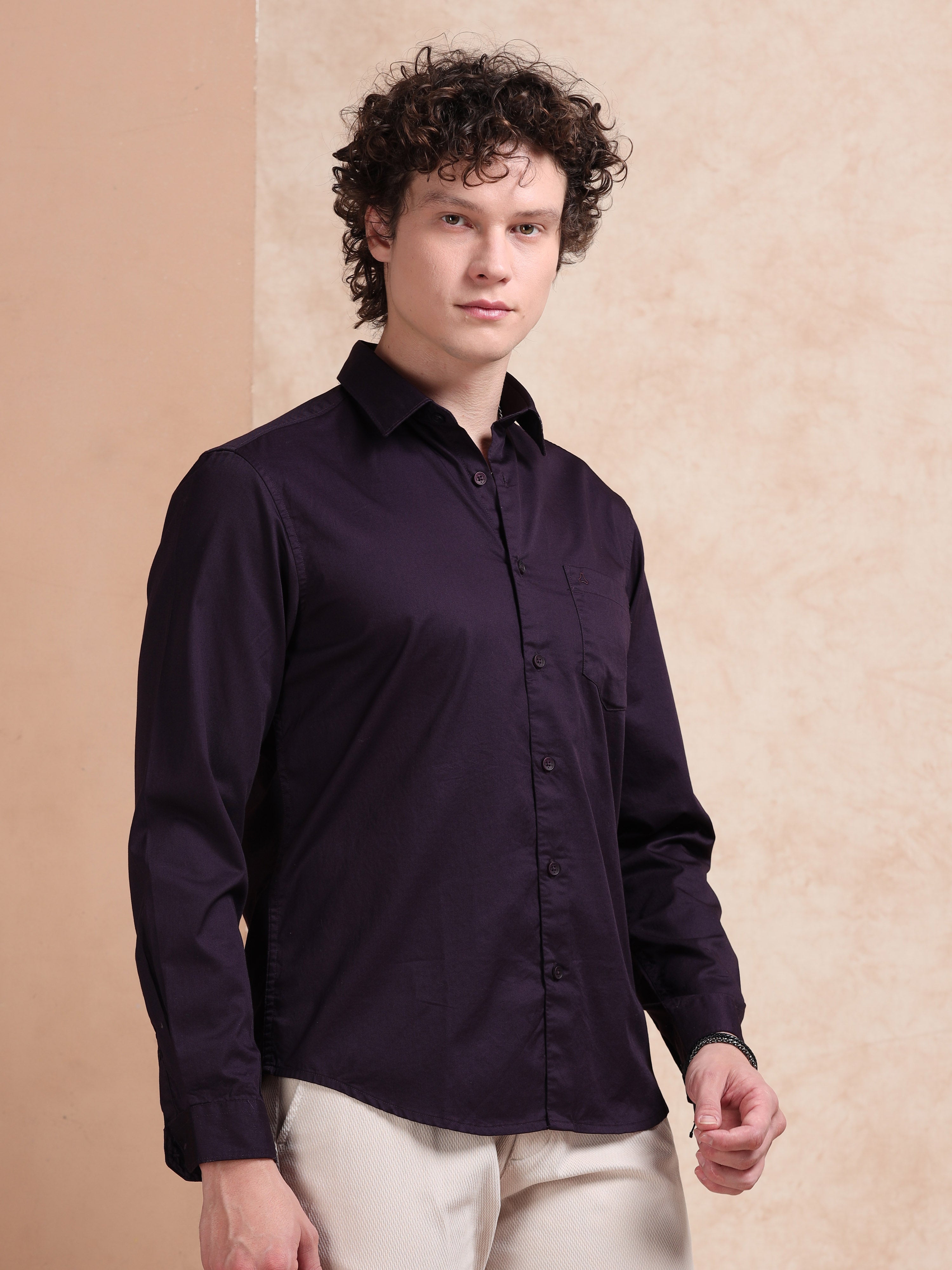 MEN'S WINE SOLID SLIM FIT SHIRT