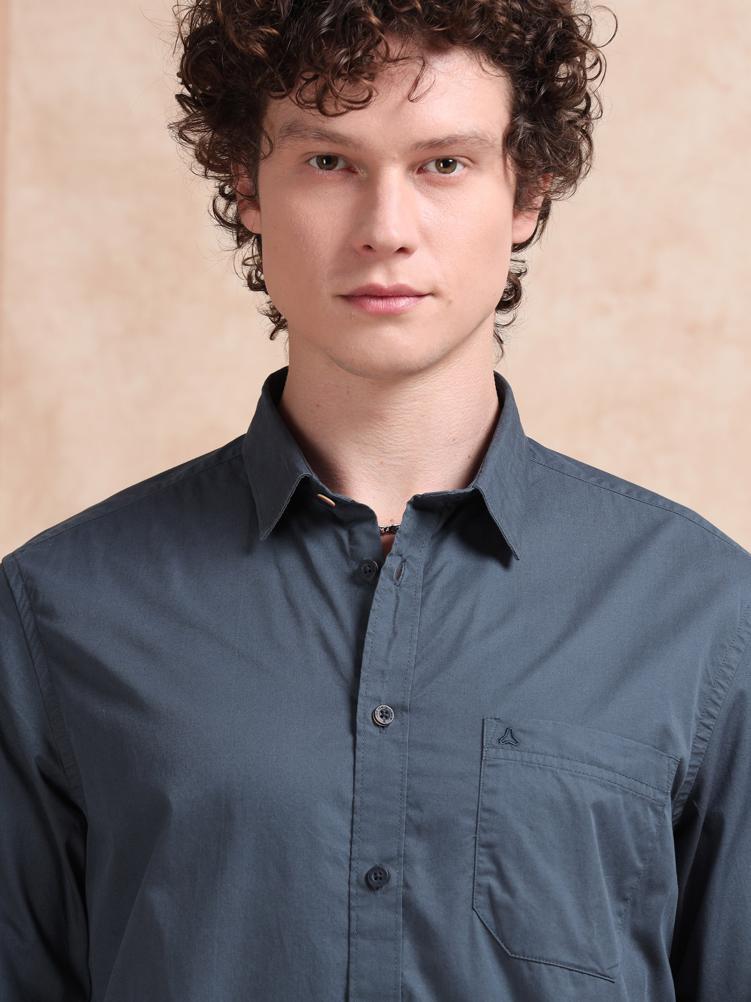 MEN'S GREENISH BLUE SOLID SLIM FIT SHIRT