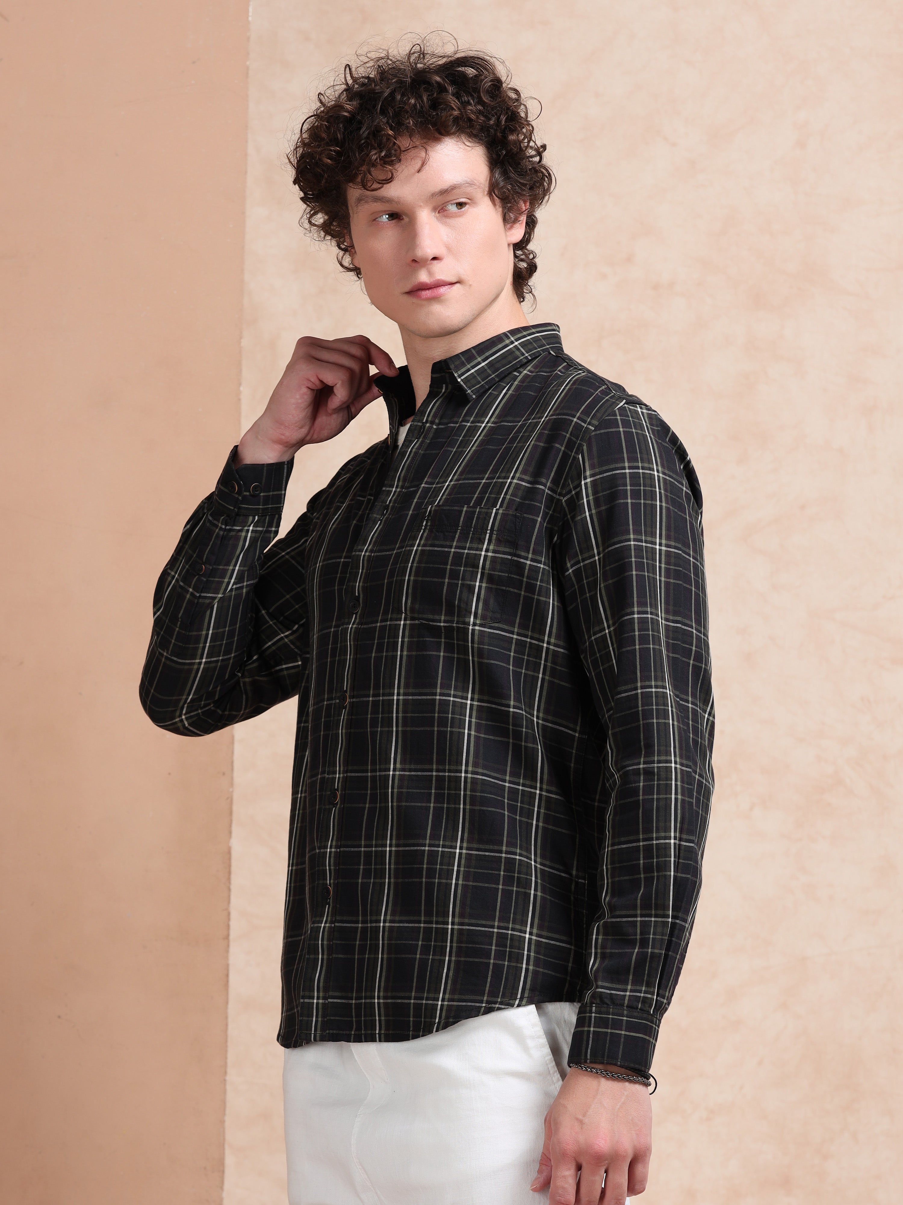 MEN'S BLACK CHECKS SLIM FIT SHIRT