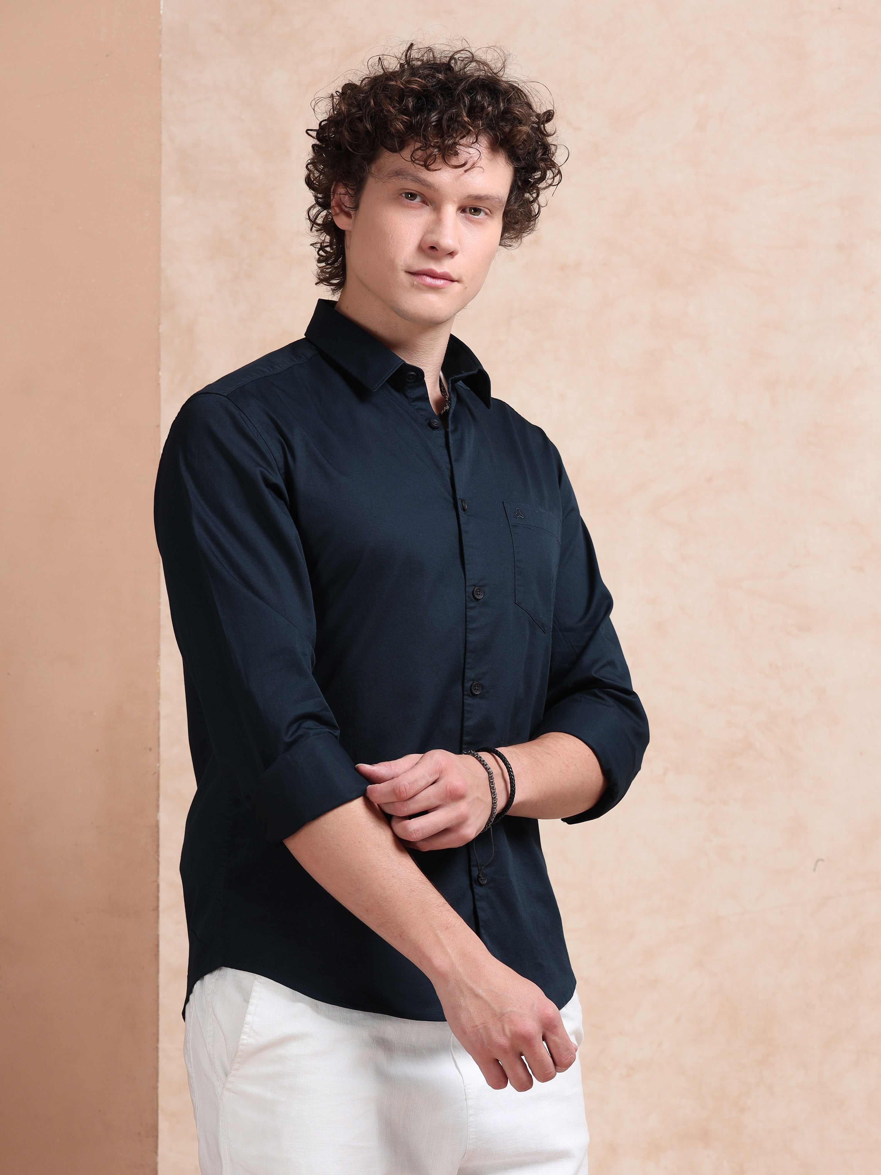 MEN'S NAVY SOLID SLIM FIT SHIRT