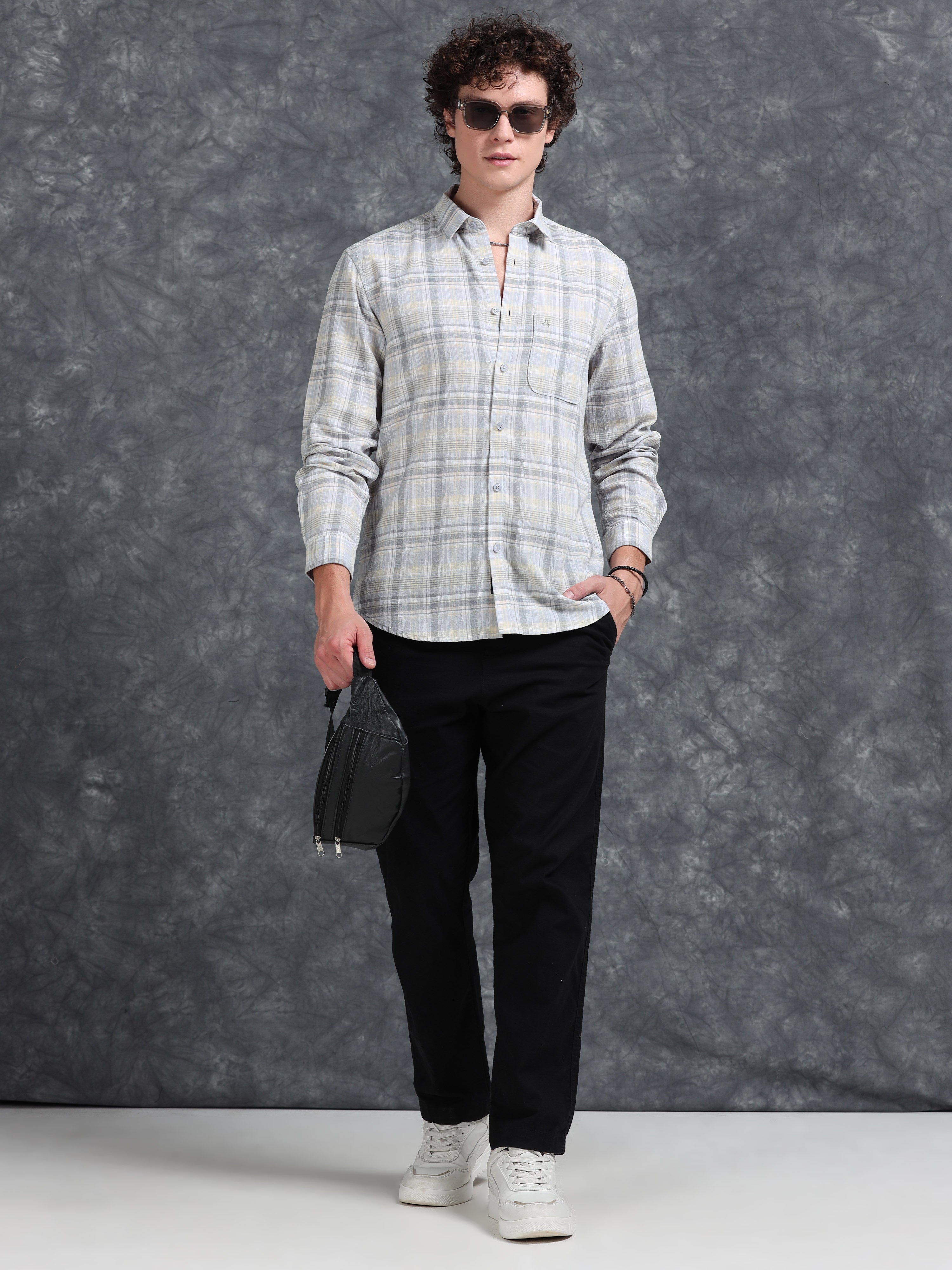 MEN'S LT.GREY CHECKS SLIM FIT SHIRT