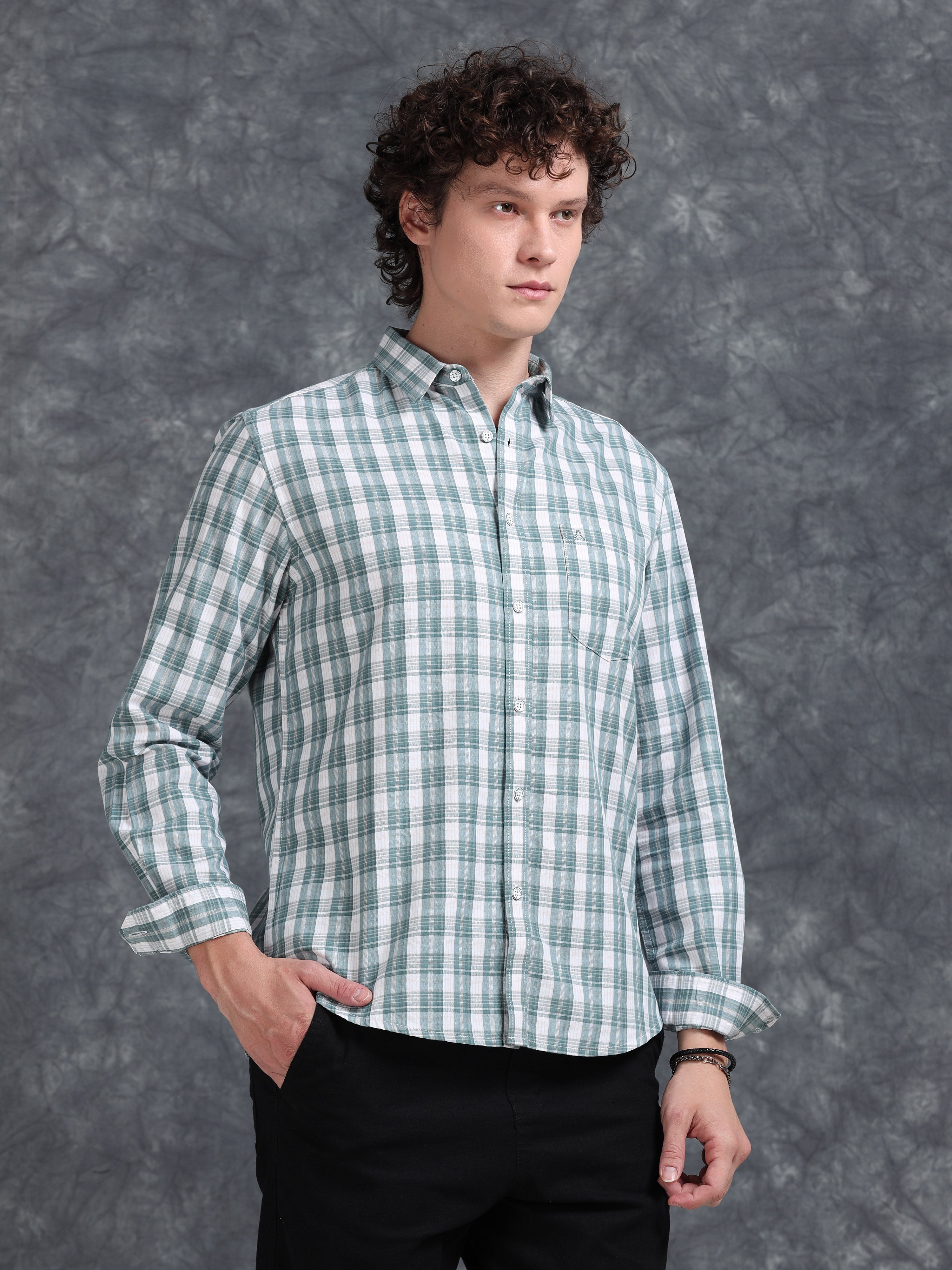 MEN'S LT.GREEN CHECKS SLIM FIT SHIRT