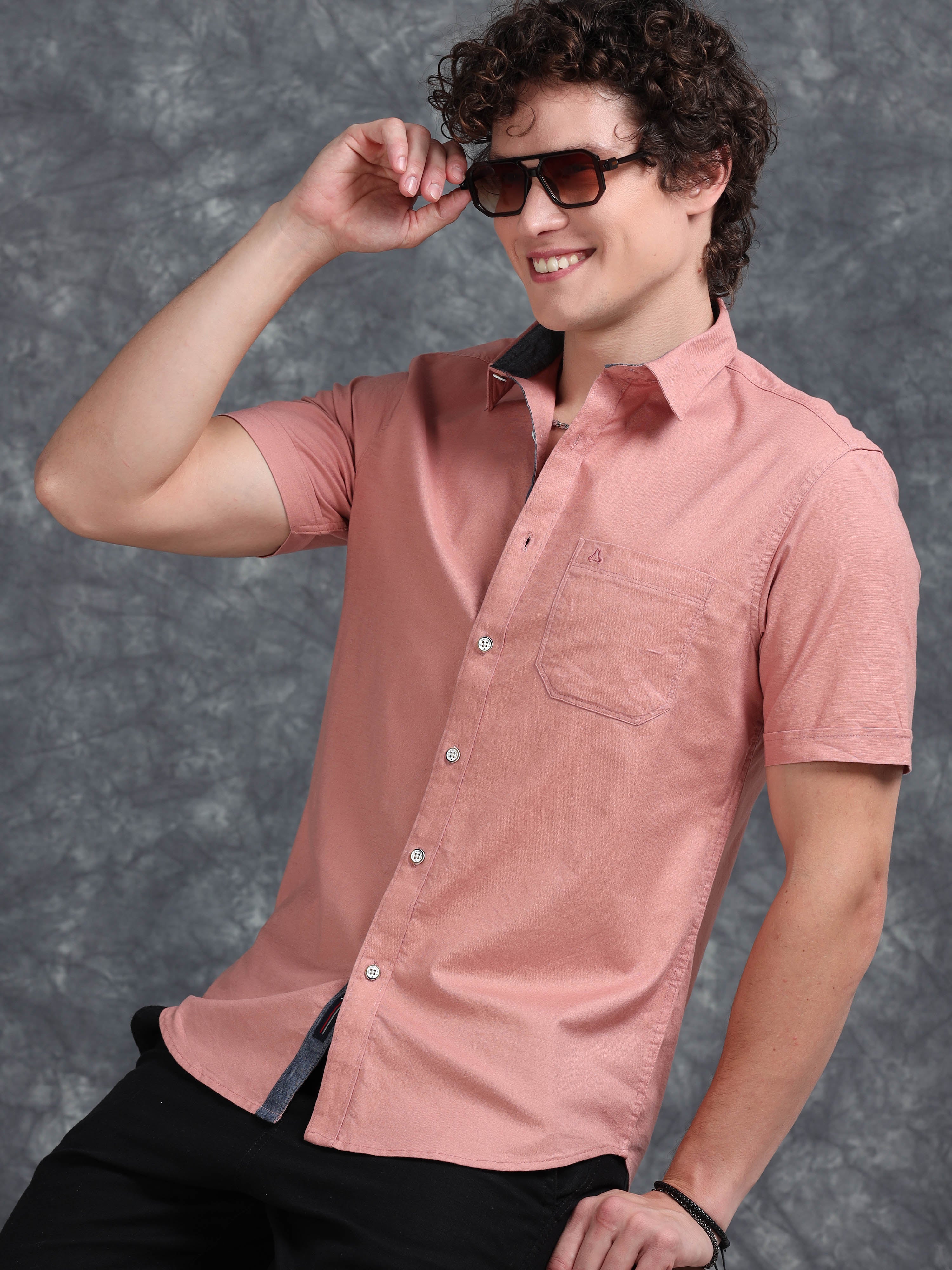 MEN'S CORAL SOLID SLIM FIT SHIRT