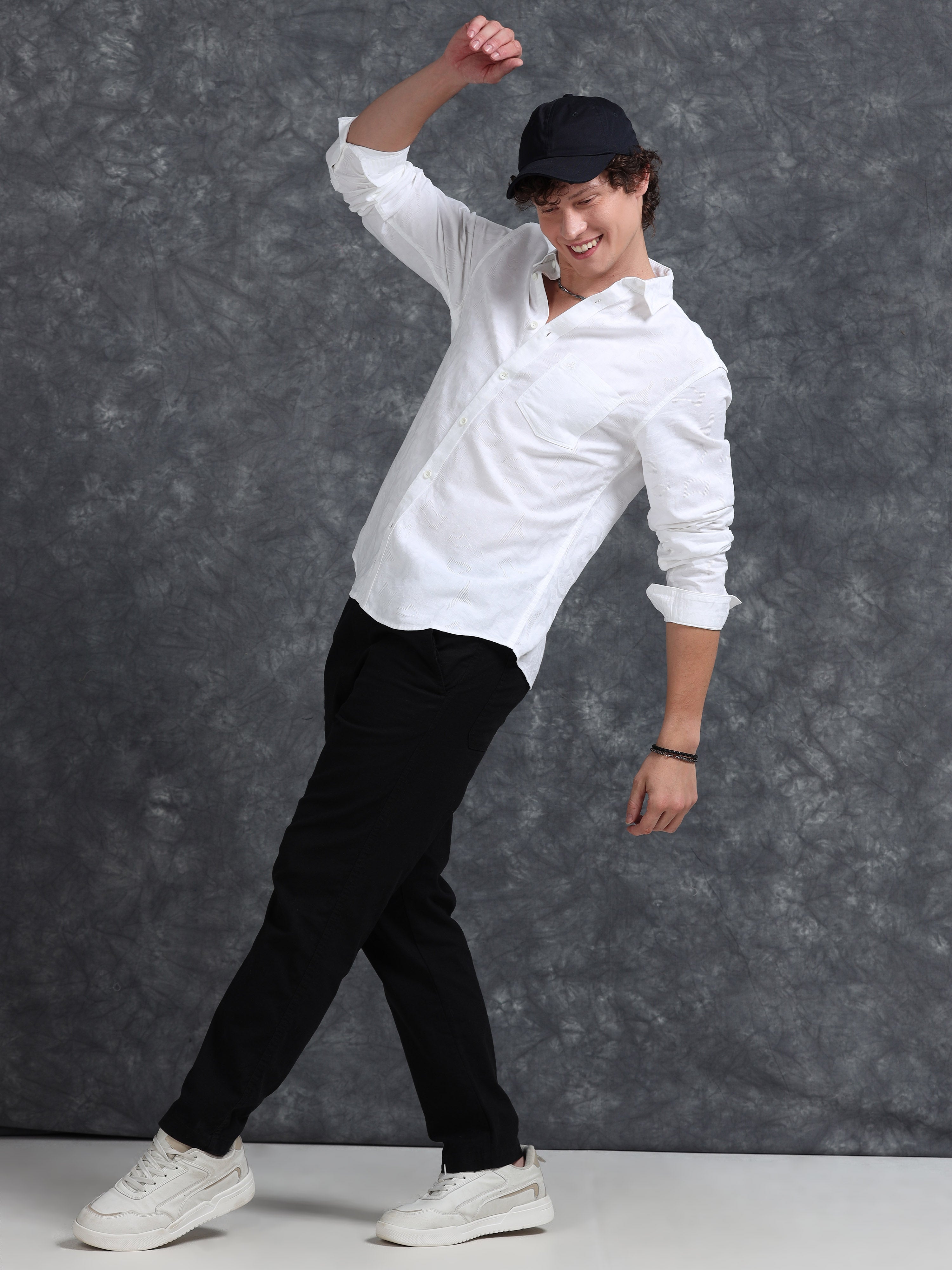 MEN'S WHITE SELF DESIGN SLIM FIT SHIRT