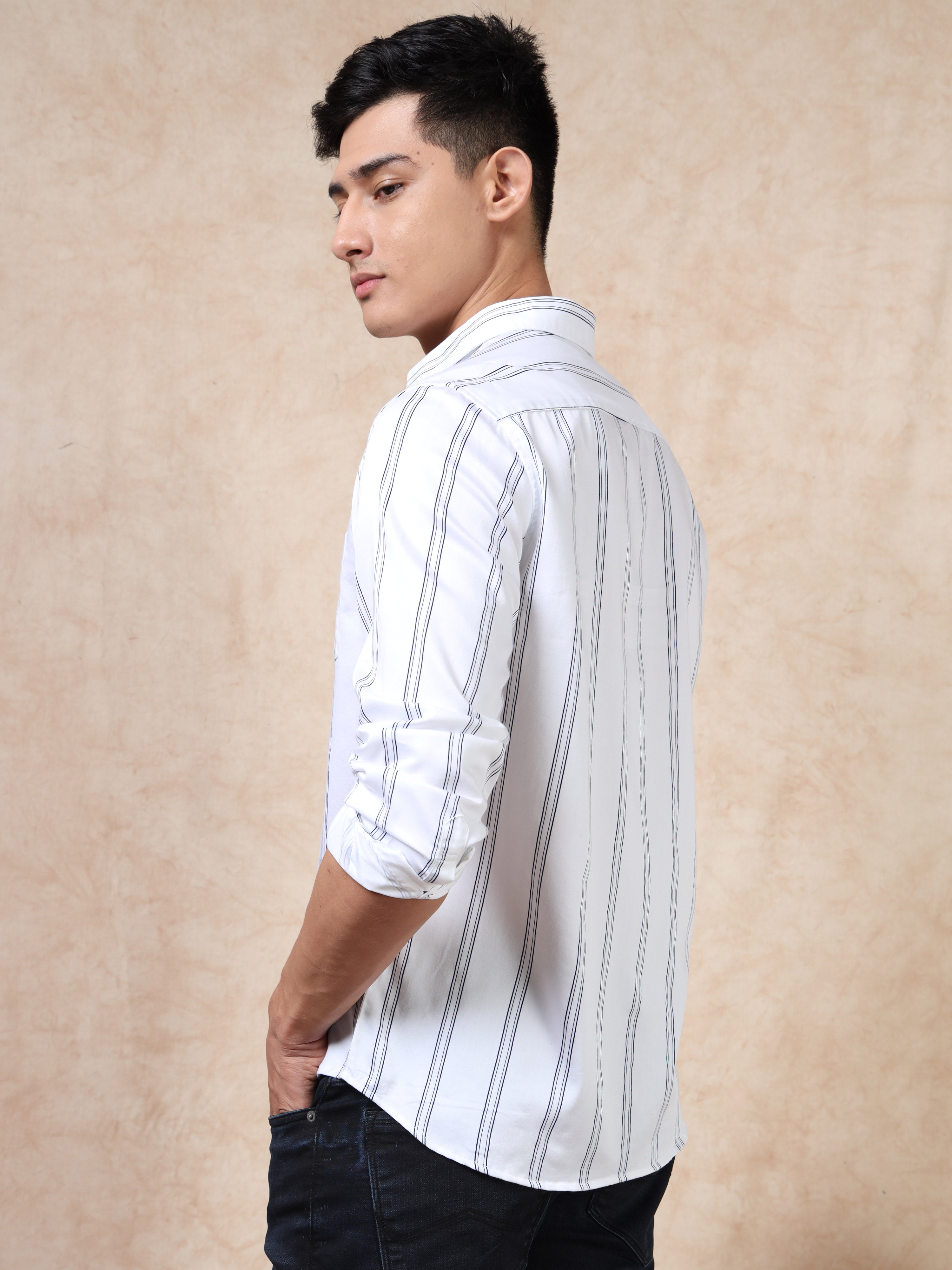 MEN'S WHITE STRIPE SLIM FIT SHIRT