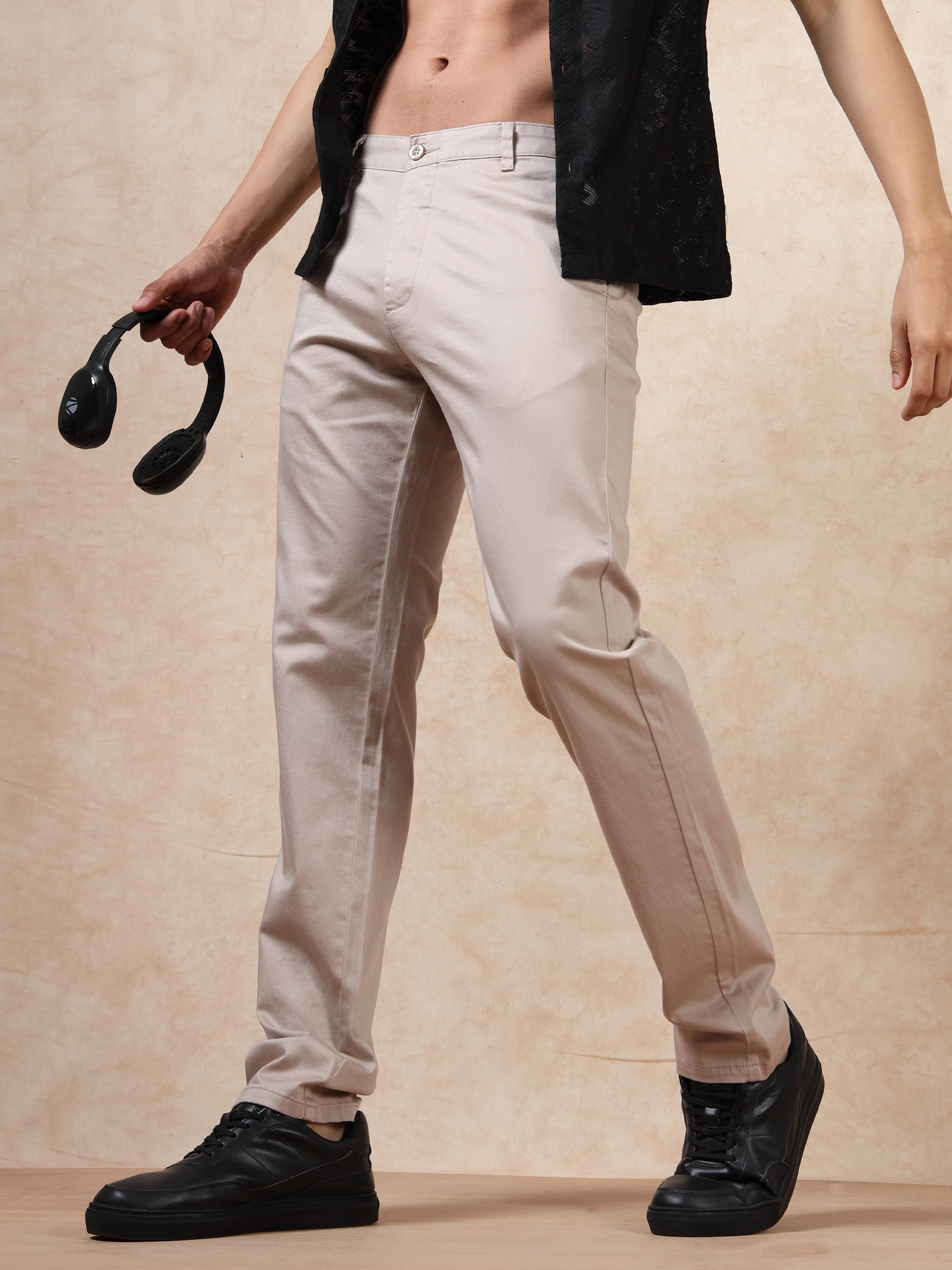 MEN'S CREAM SOLID SLIM FIT TROUSER