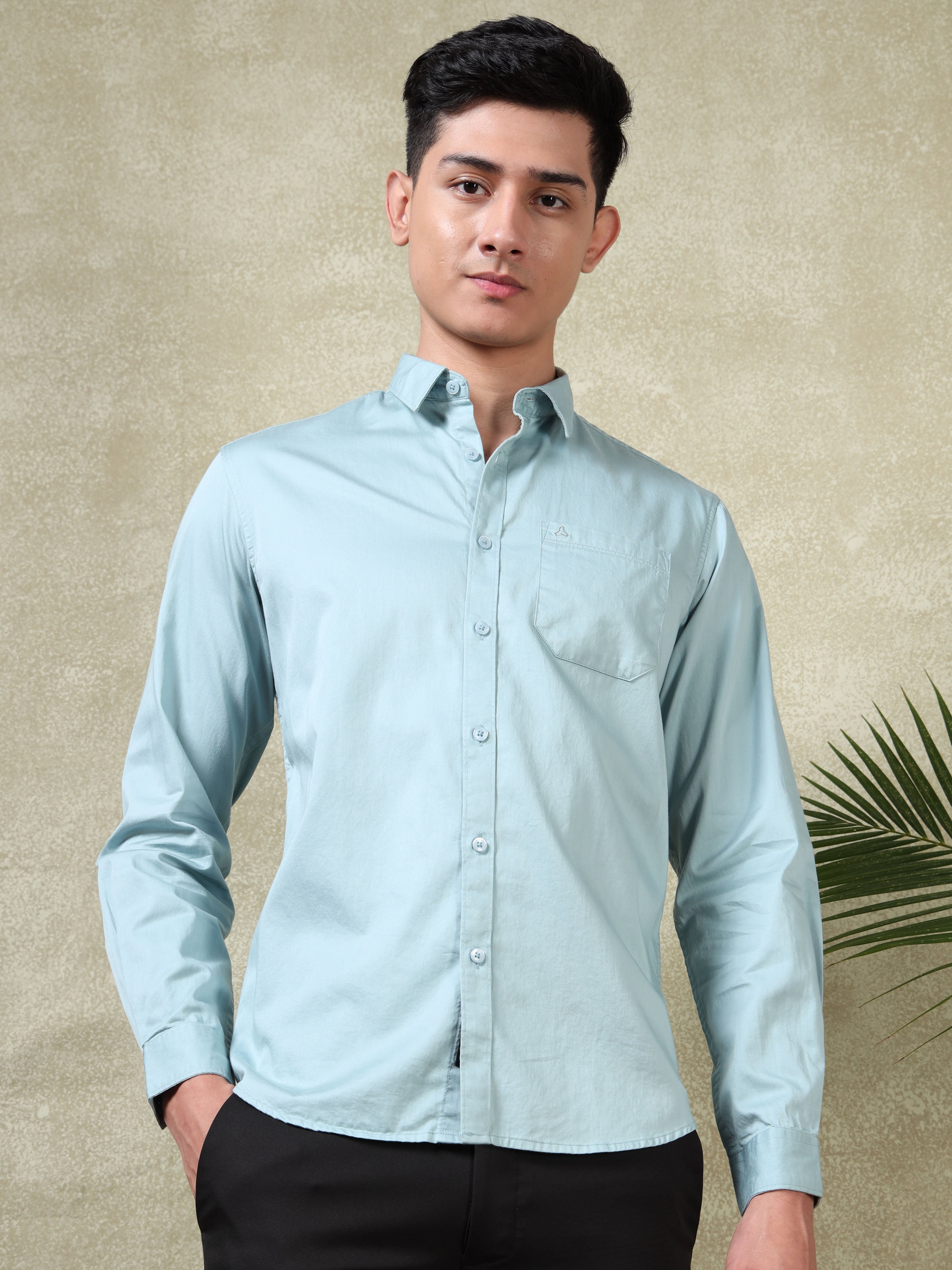 MEN'S LT GREEN SOLID SLIM FIT SHIRT