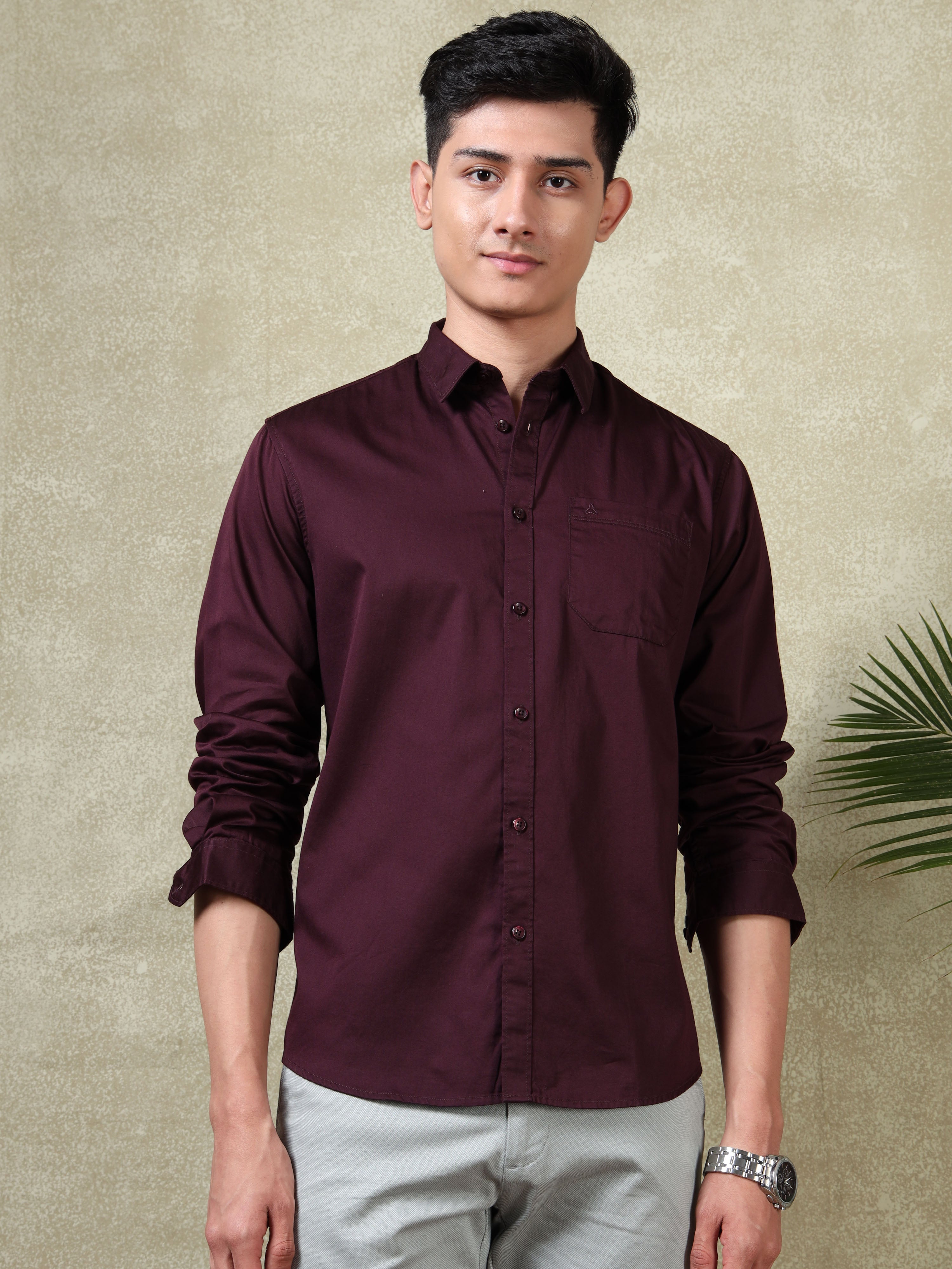MEN'S WINE SOLID SLIM FIT SHIRT