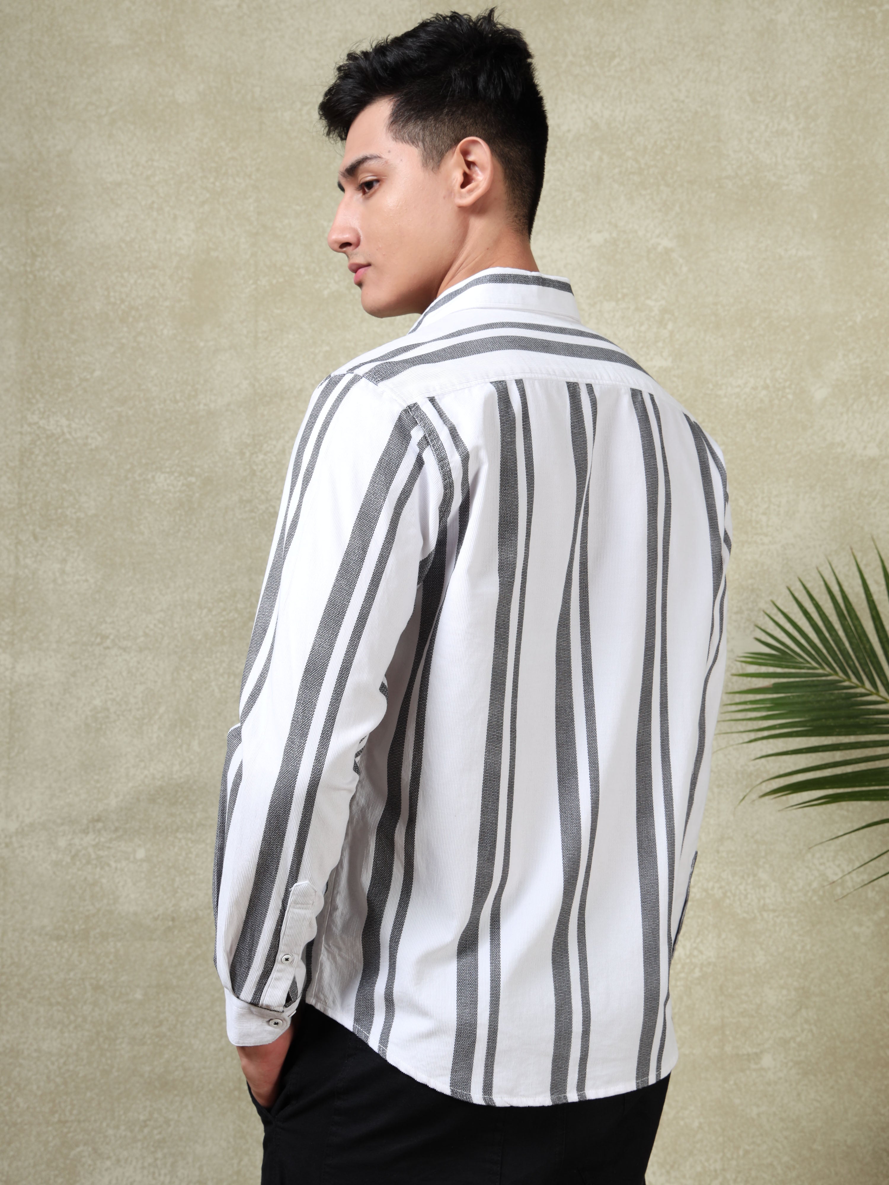 MEN'S WHITE STRIPES SLIM FIT SHIRT