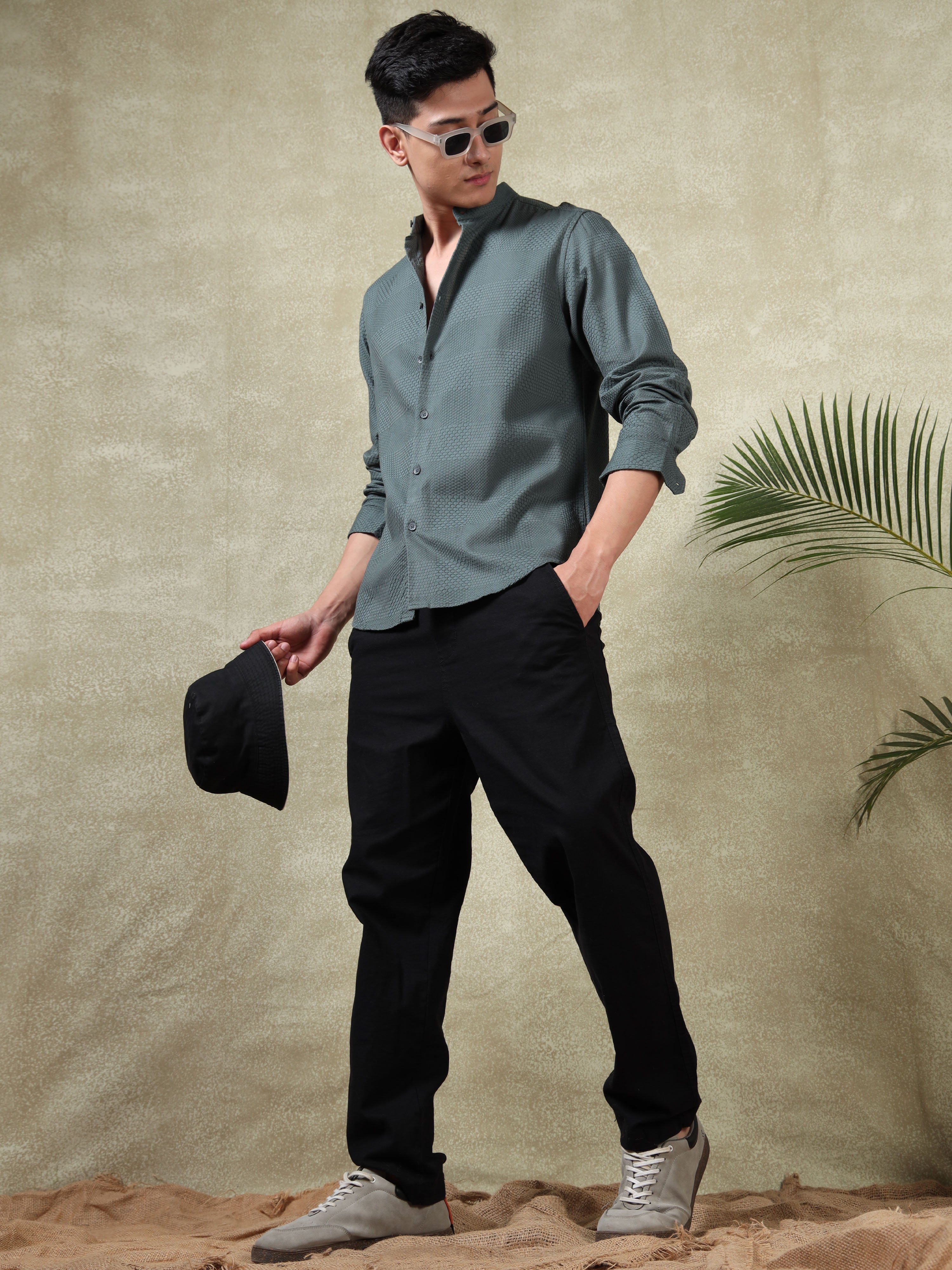 MEN'S TURQUOISE SOLID SLIM FIT SHIRT