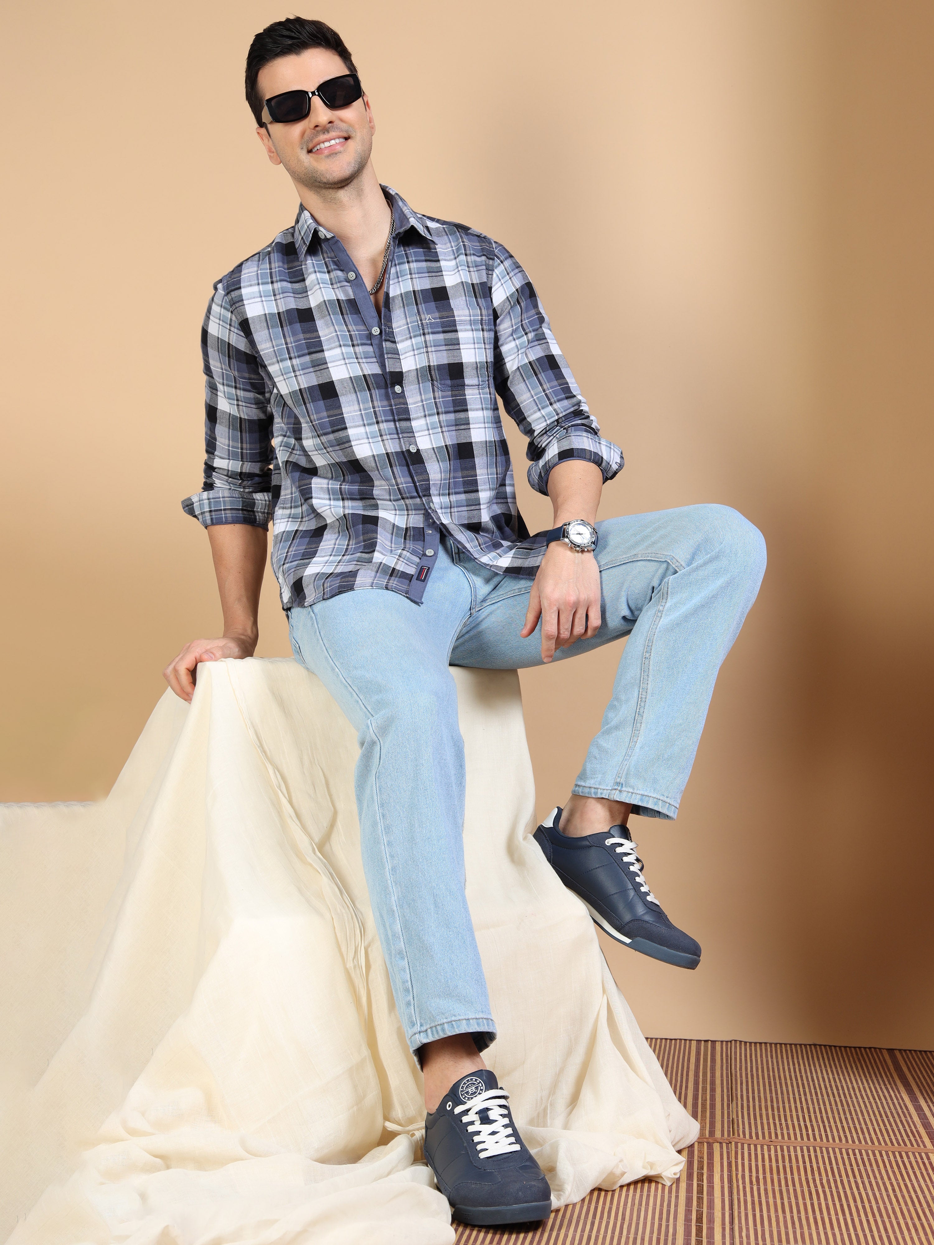 MEN'S BLUE CHECKS SLIM FIT SHIRT