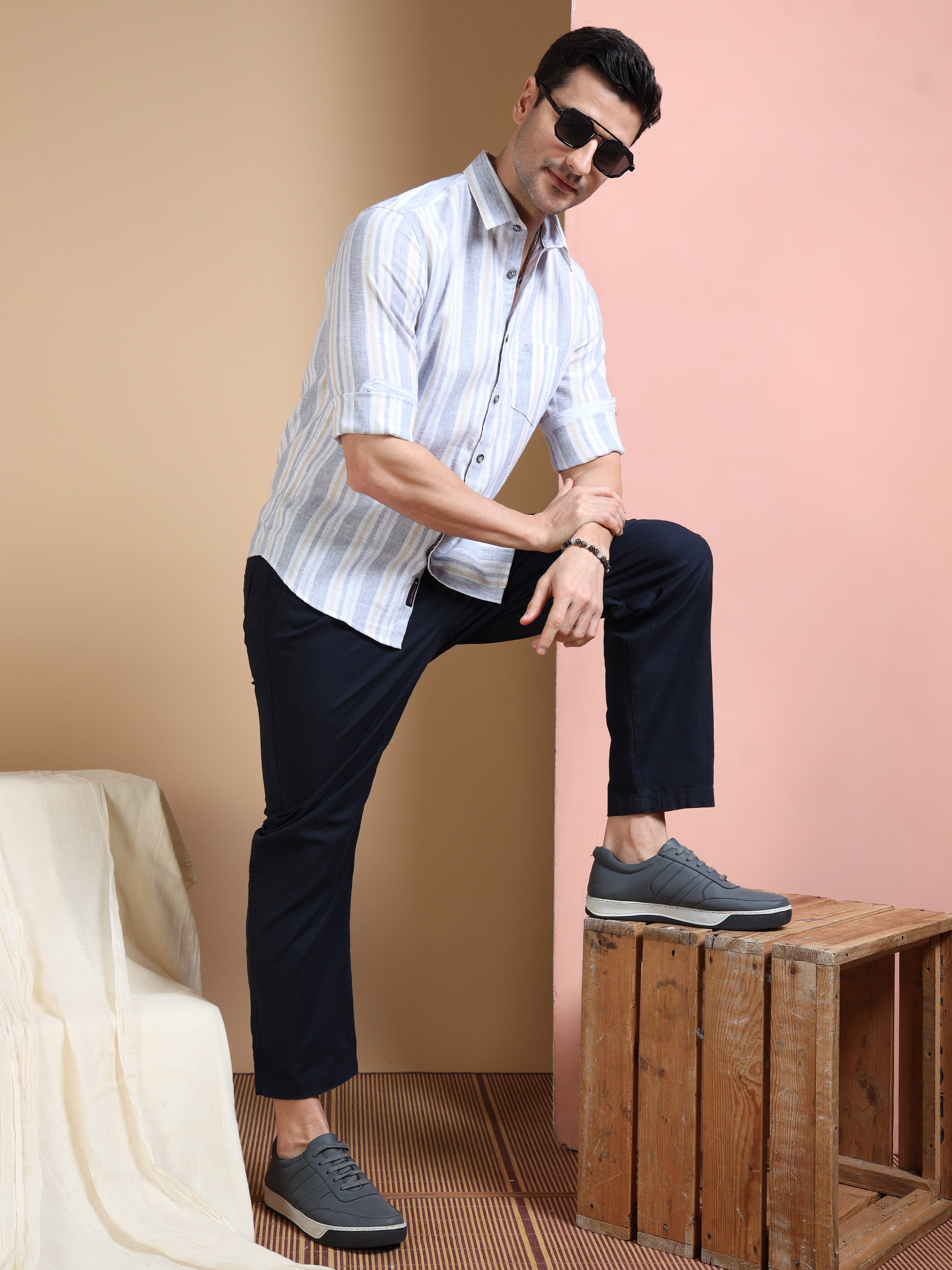 MEN'S NAVY STRIPE SLIM FIT SHIRT