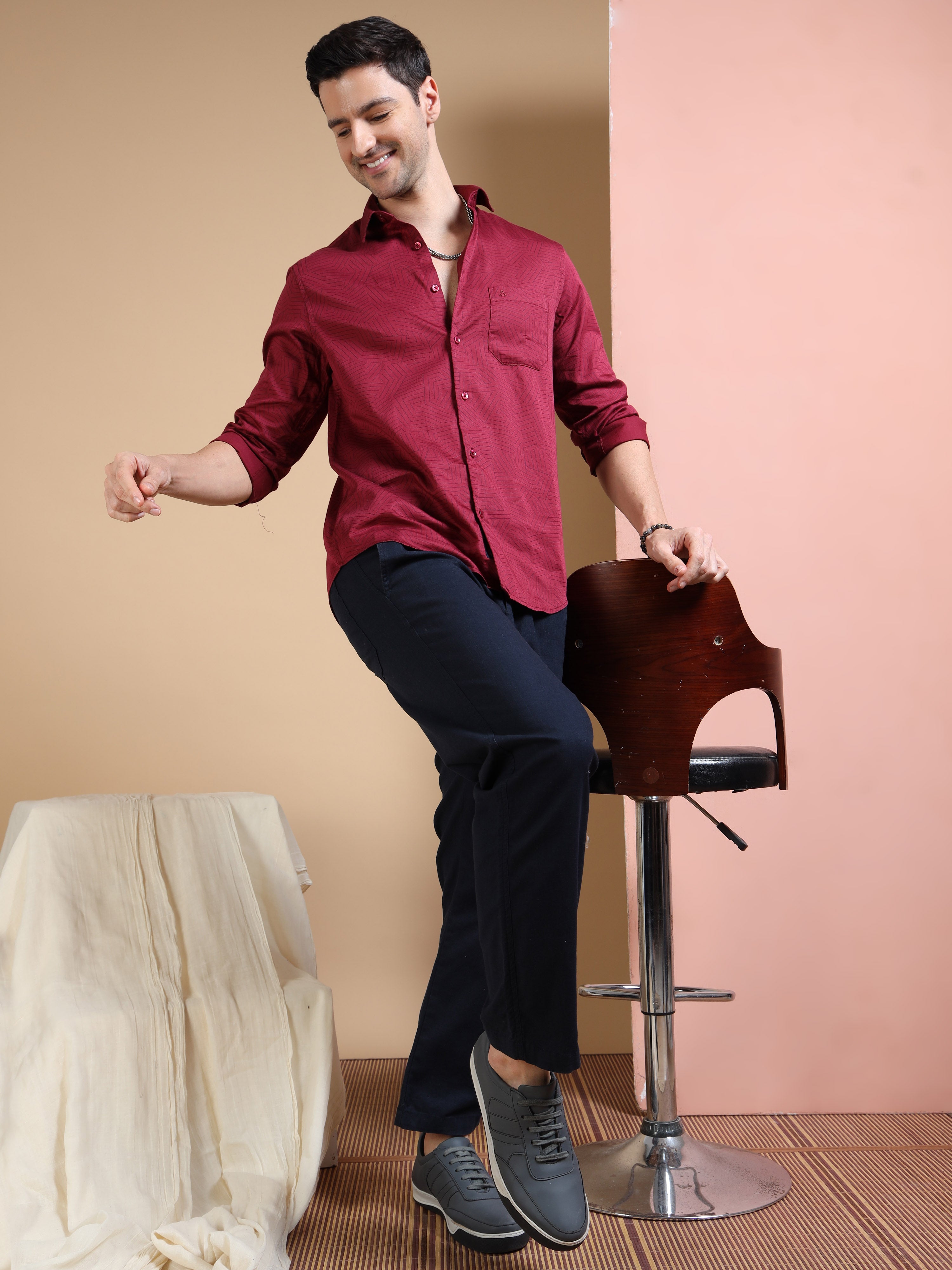 MEN'S MEROON PRINT SLIM FIT SHIRT