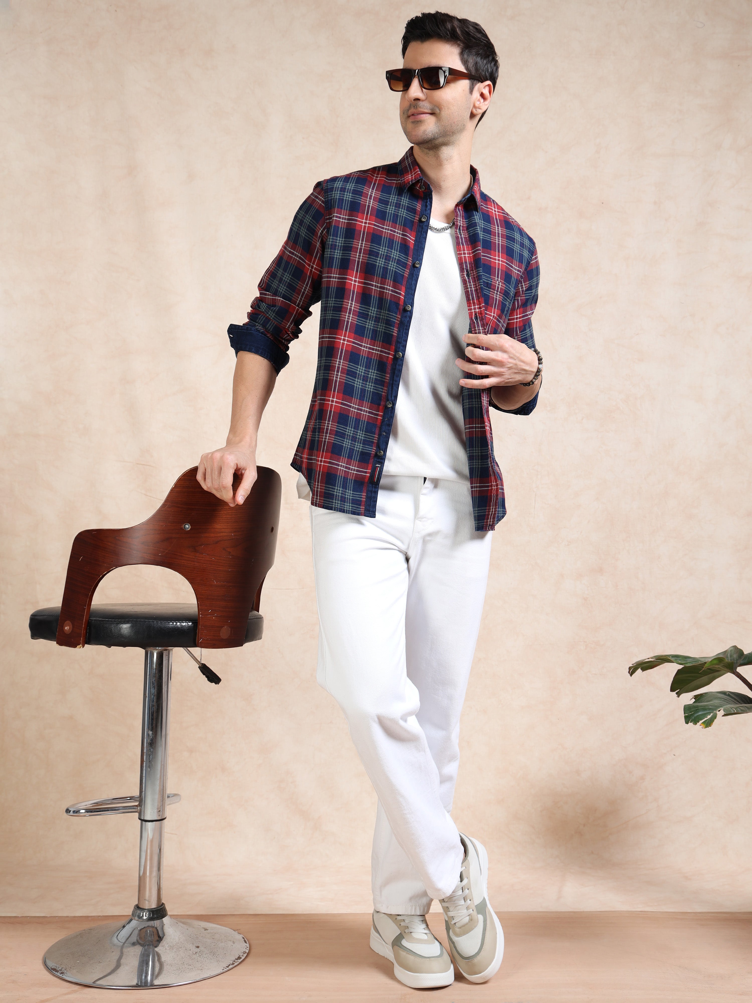 MEN'S RED INDIGO CHECKS SLIM FIT SHIRT