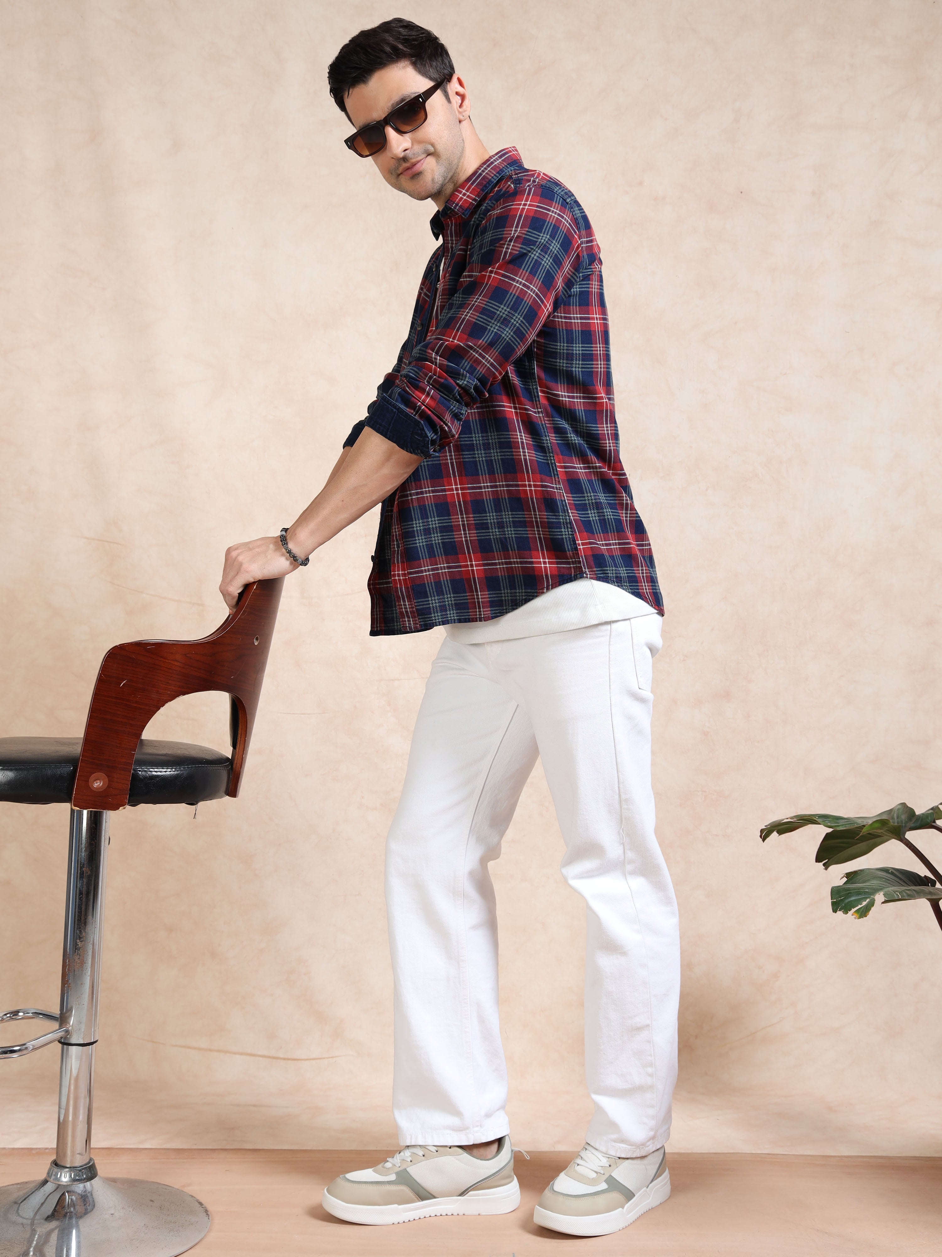 MEN'S RED INDIGO CHECKS SLIM FIT SHIRT