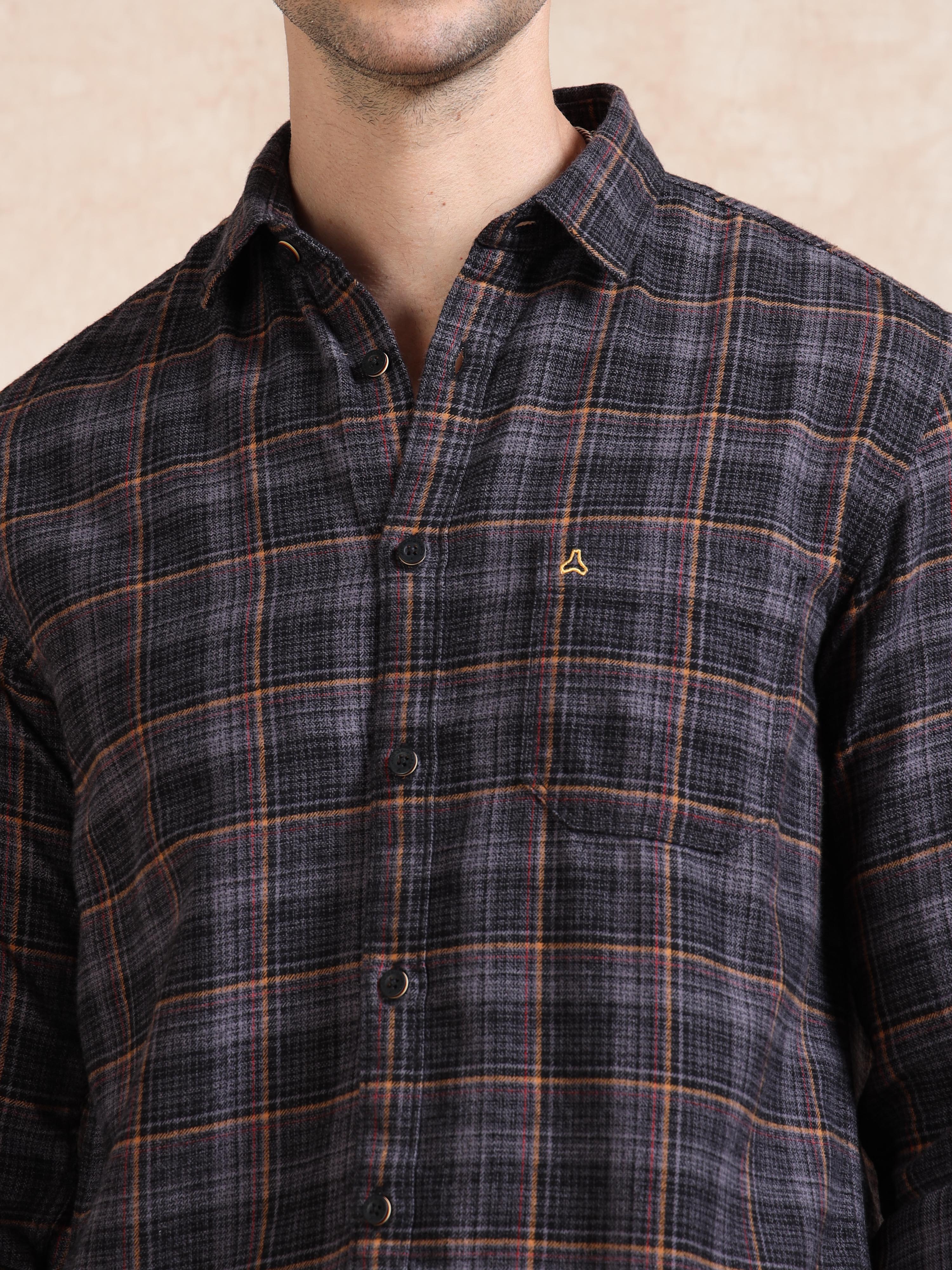 MEN'S BLACK BRUSHING CHECKS SLIM FIT SHIRT